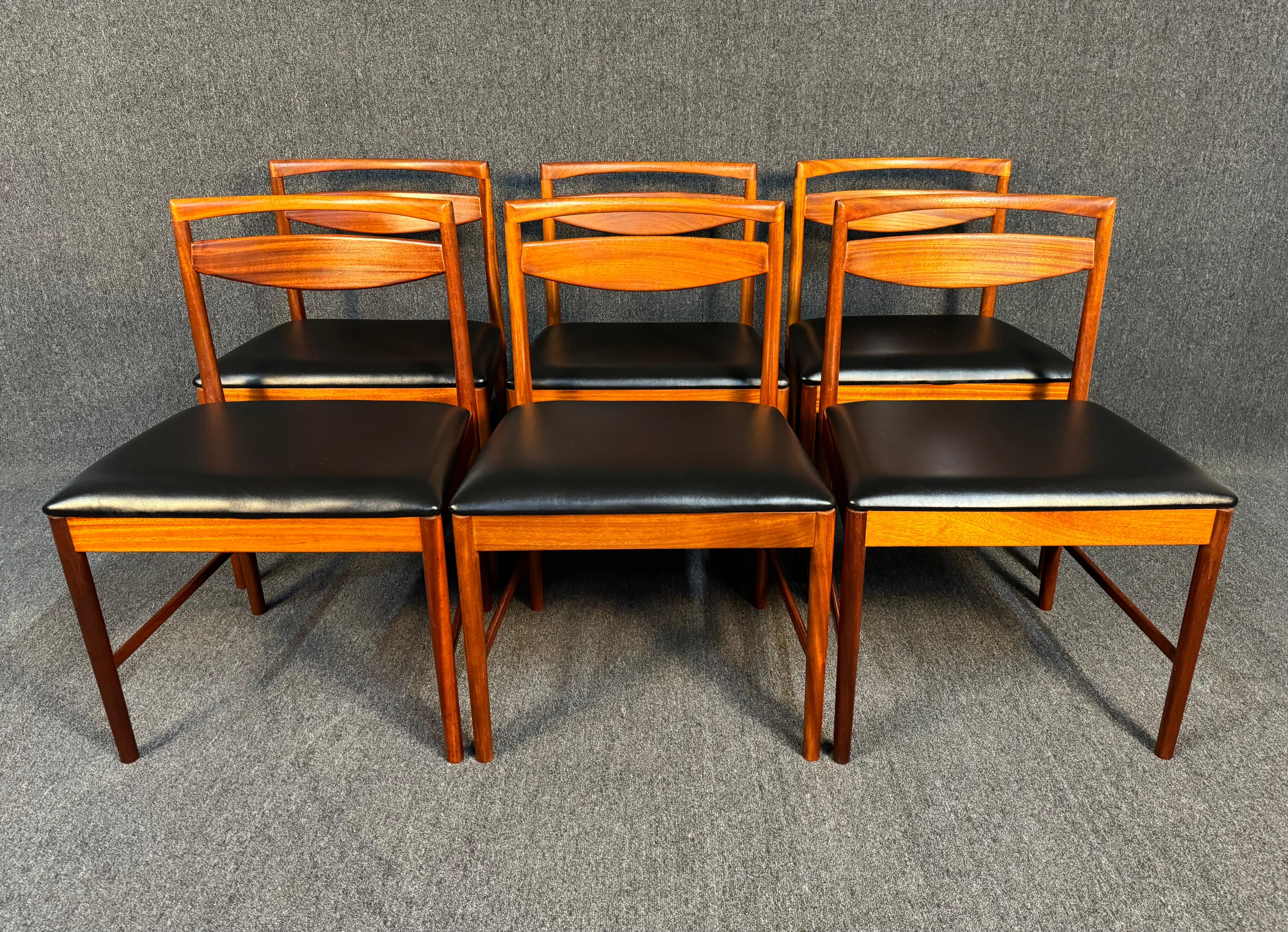 Set of 6 Vintage British Mid Century Modern Mahogany Dining Chairs by McIntosh In Good Condition For Sale In San Marcos, CA