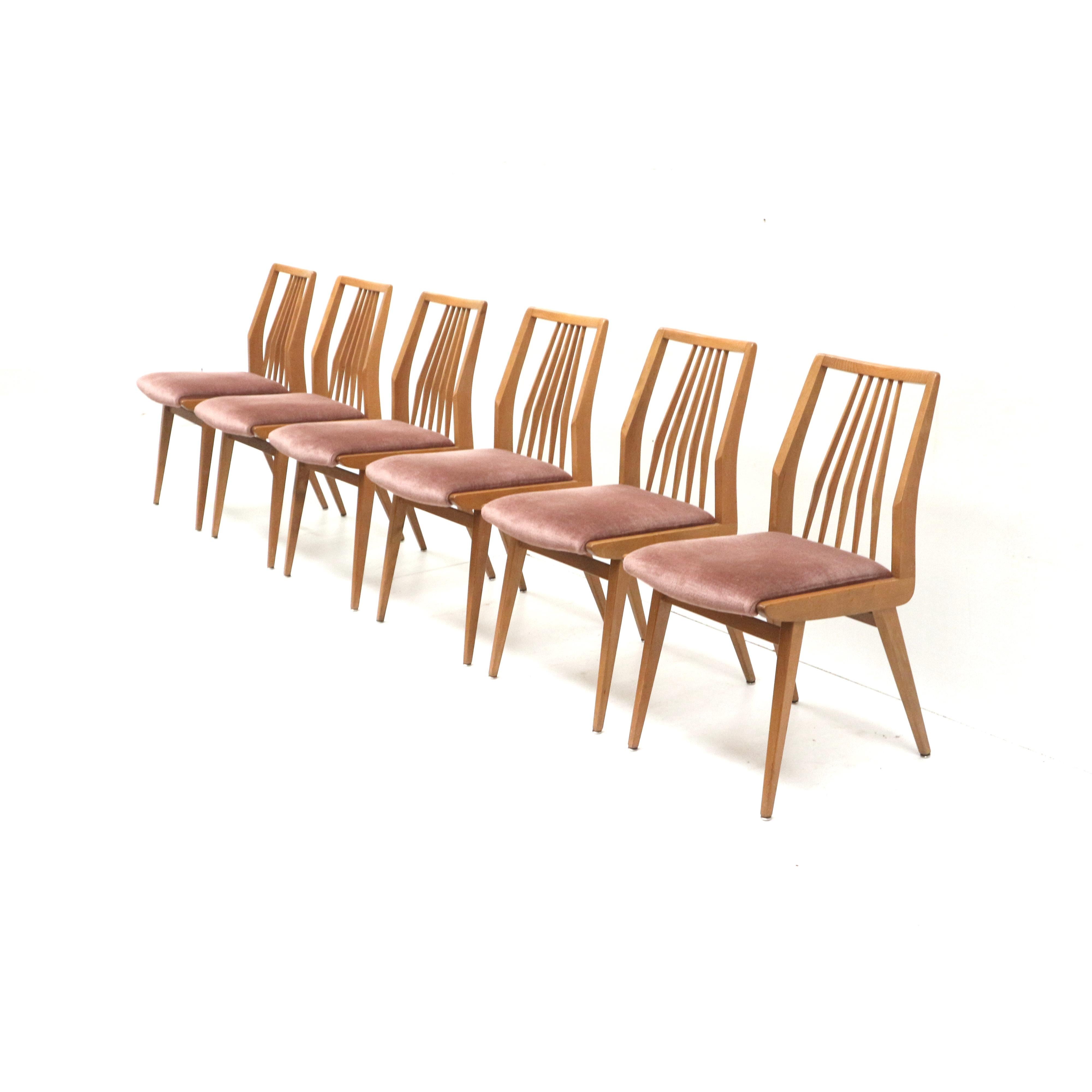 Mid-20th Century Set of 6 vintage chairs / bar chairs with pink velvet upholstery made in the 60s For Sale