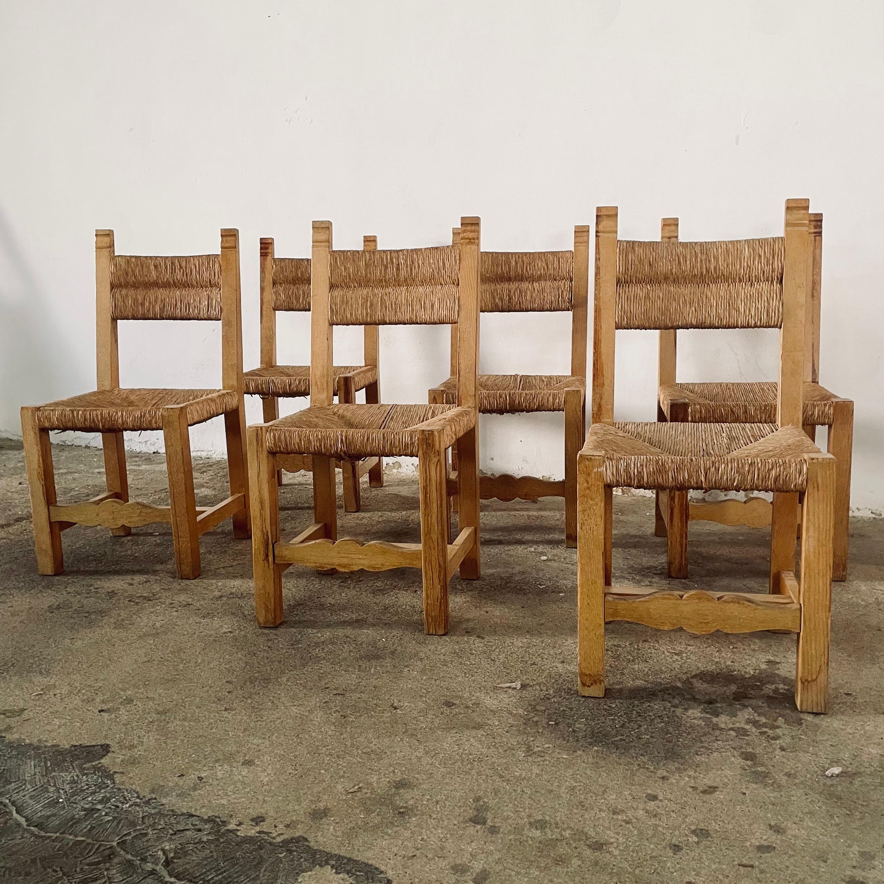 Set of 6 Vintage Charles Dudouyt Style French Country Rush Seat Dining Chairs In Fair Condition In PEGO, ES