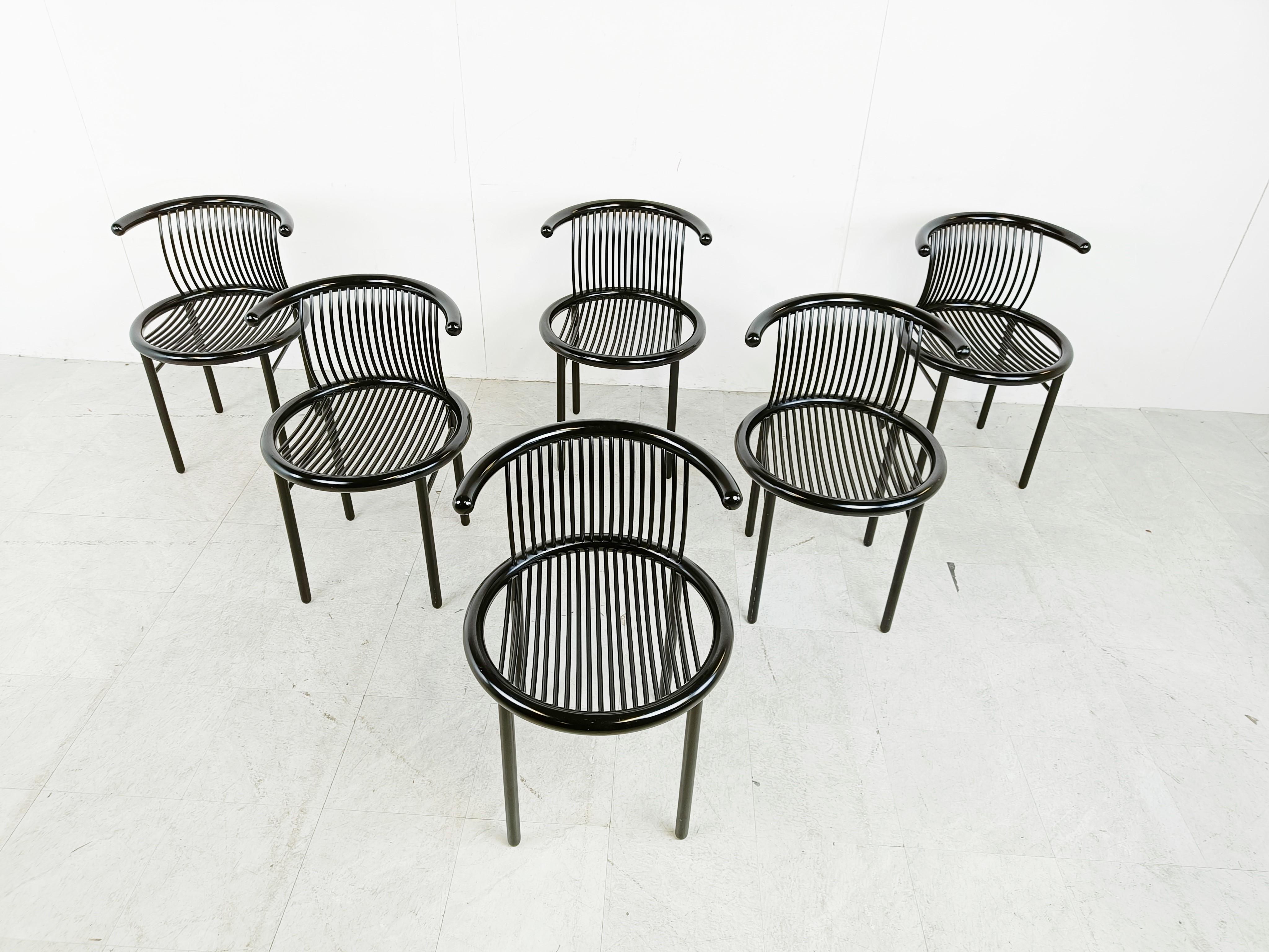 Set of 6 'Circo' dining chairs designed by Hutta & Herbert Ohl for Lübke in the 1980s.

They chairs are made of a light black lacquered wood.

Beautiful timeless design.

Perfect condition

1980s - Germany

Dimensions:
Height: 76cm/35.43