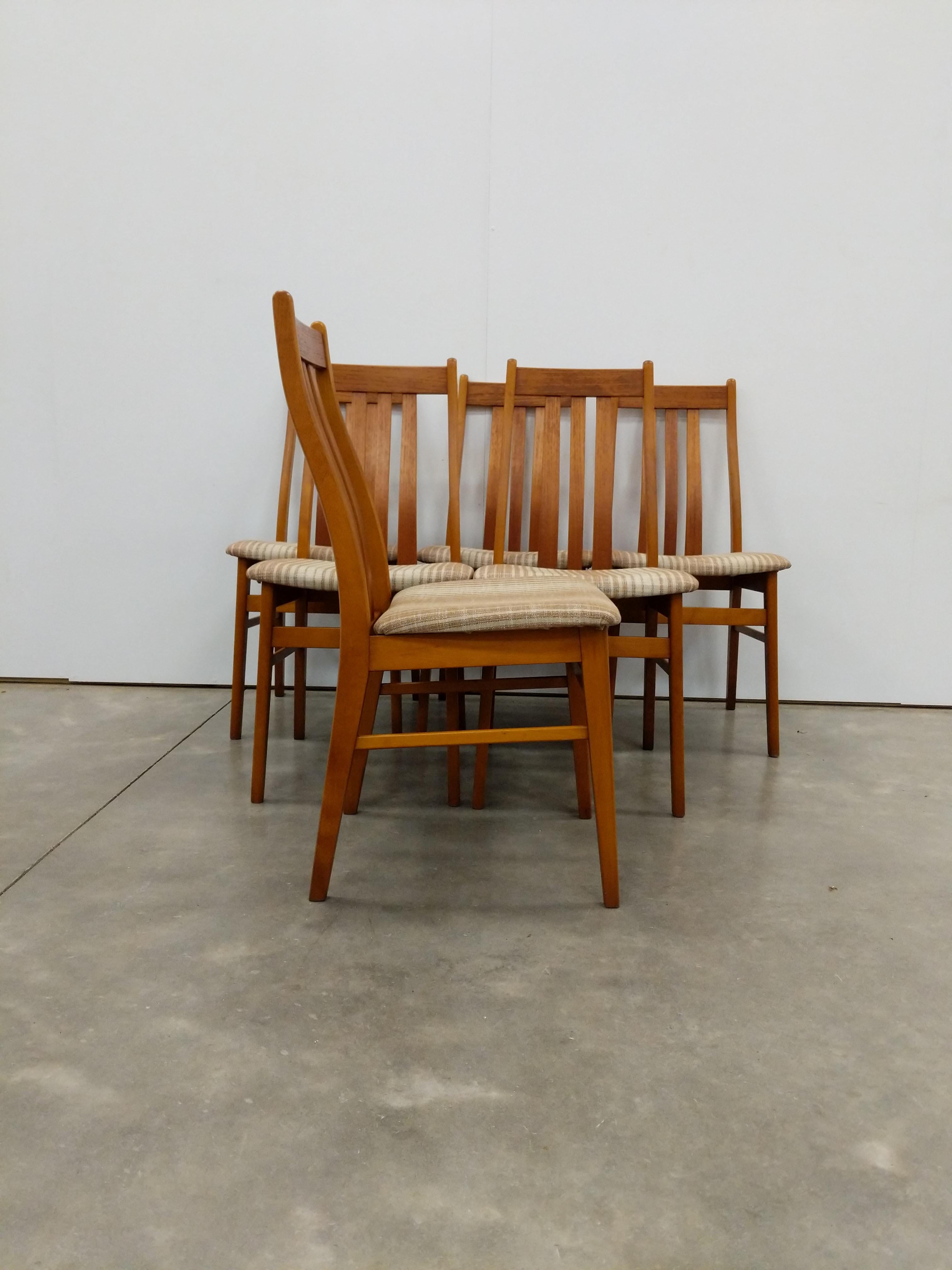Danois Ensemble de 6 chaises de salle à manger danoises modernes vintage par Farstrup en vente