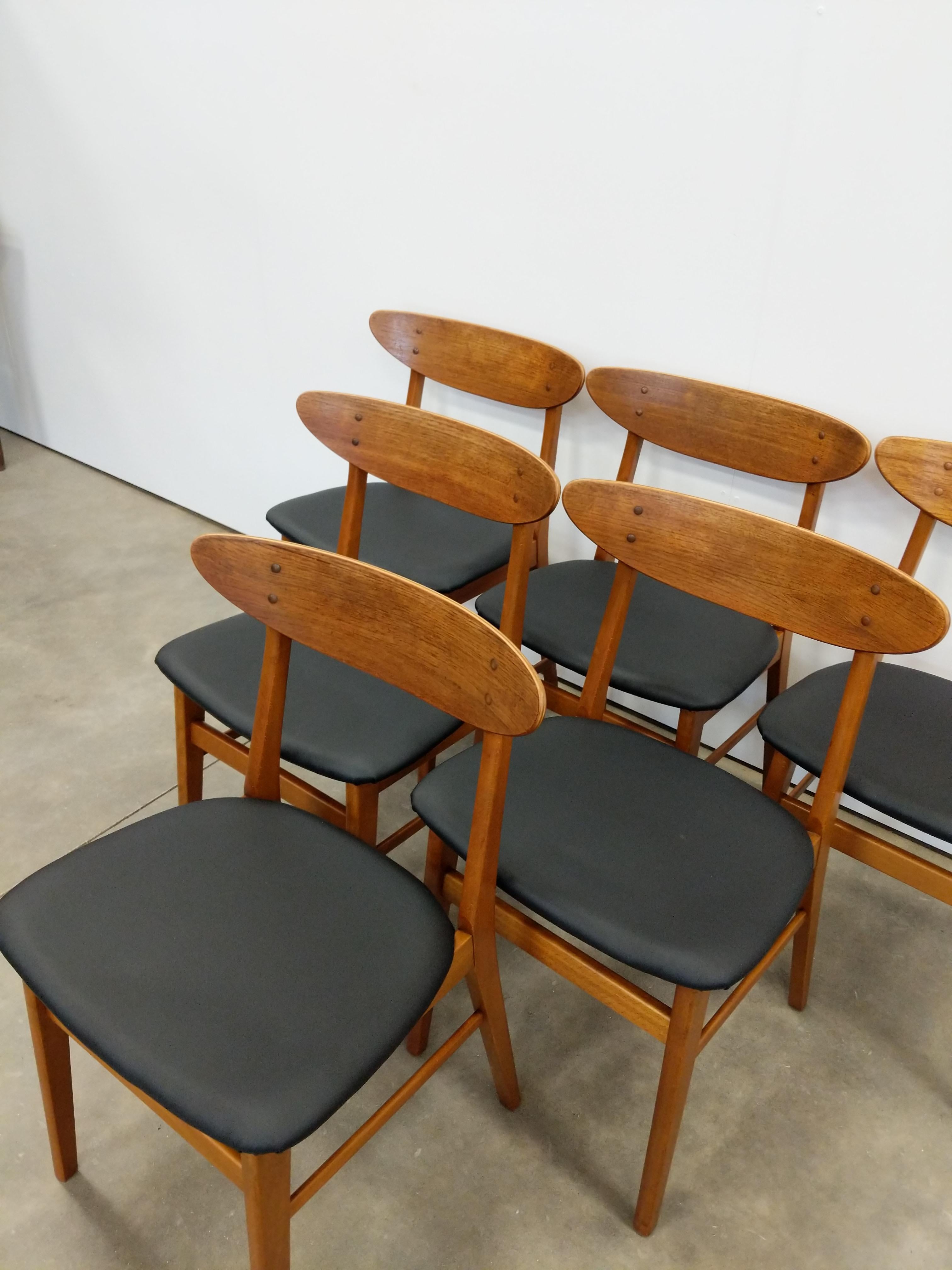 Set of 6 Vintage Danish Modern Dining Chairs by Farstrup 1