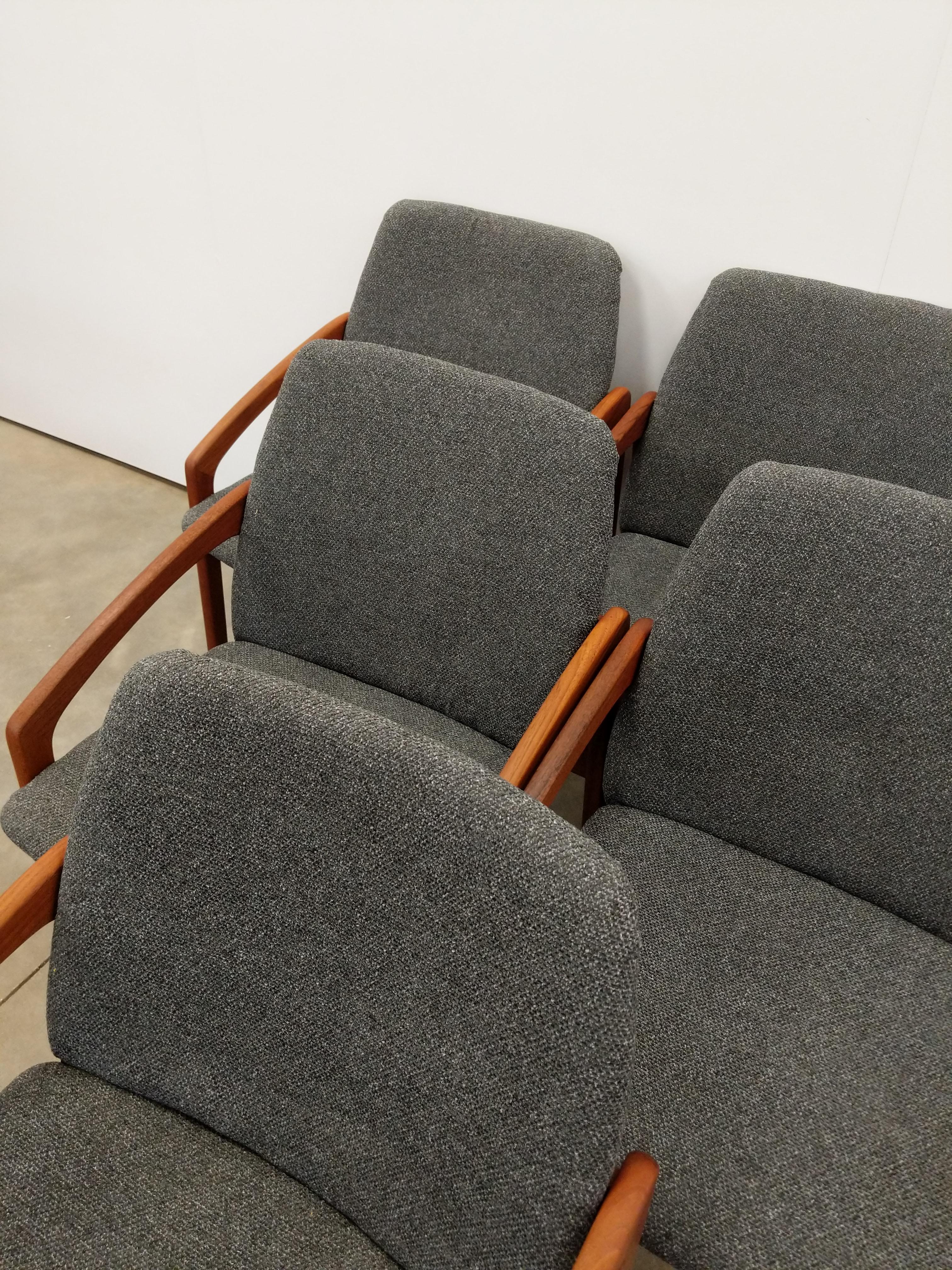 Set of 6 Vintage Danish Modern Teak Chairs by Henning Kjaernulf 2
