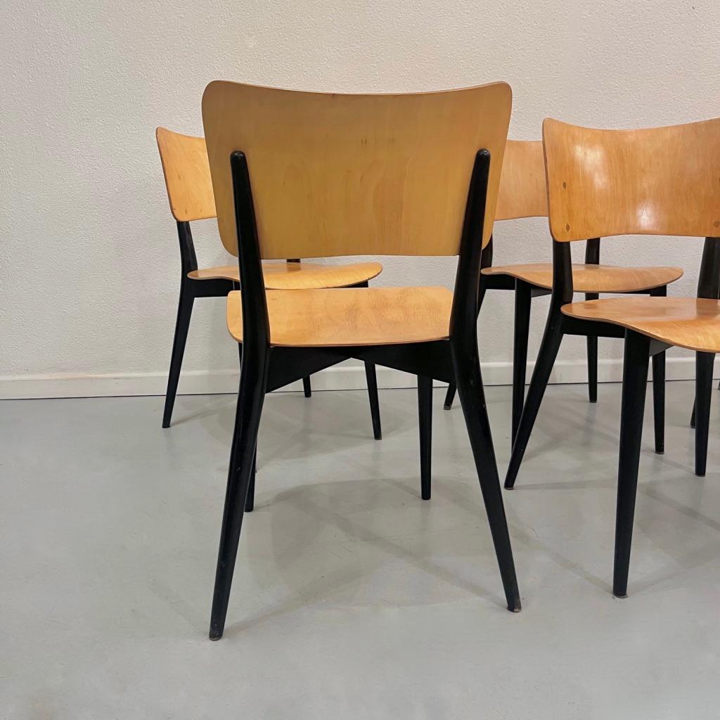 Set of 6 vintage dining chairs by Max Bill, Horgen Glarus, Switzerland ca. 1950s For Sale 1