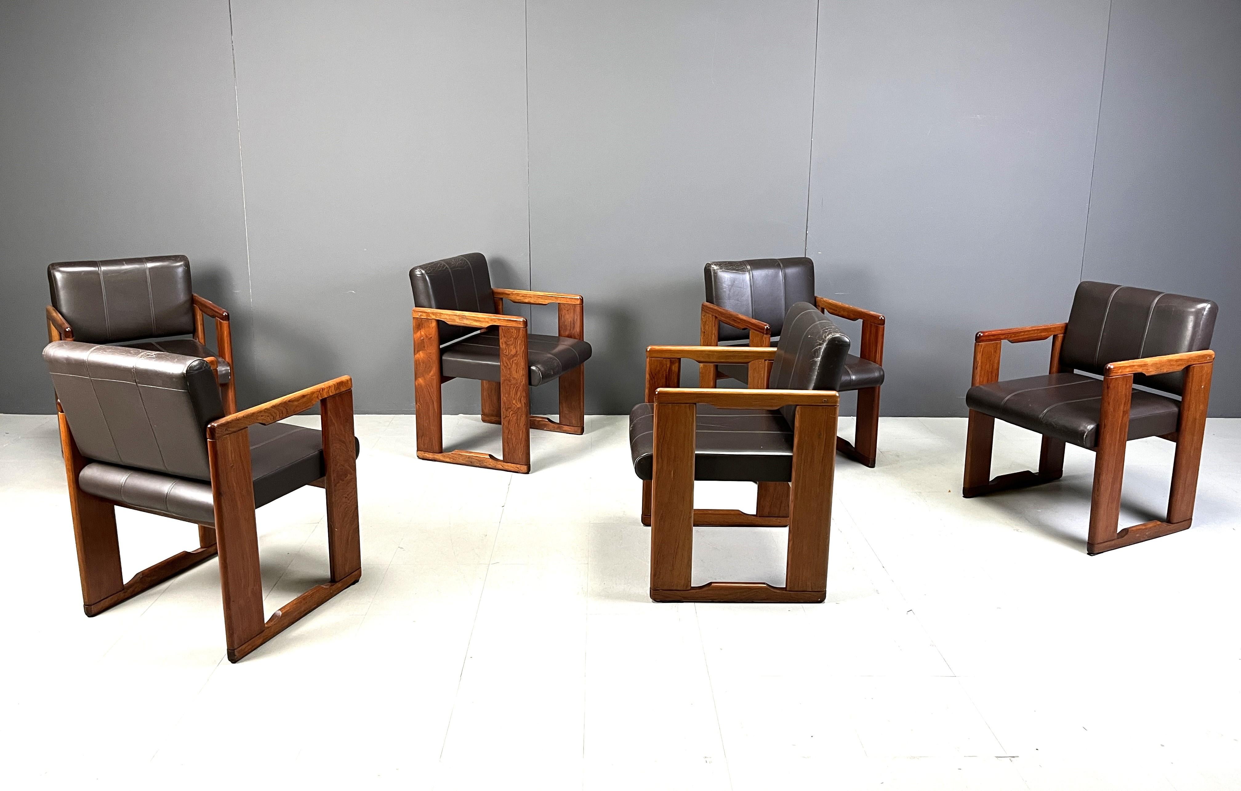 Set di 6 sedie da pranzo vintage di Tobia & Tobia Scarpa, anni '70 in vendita 8