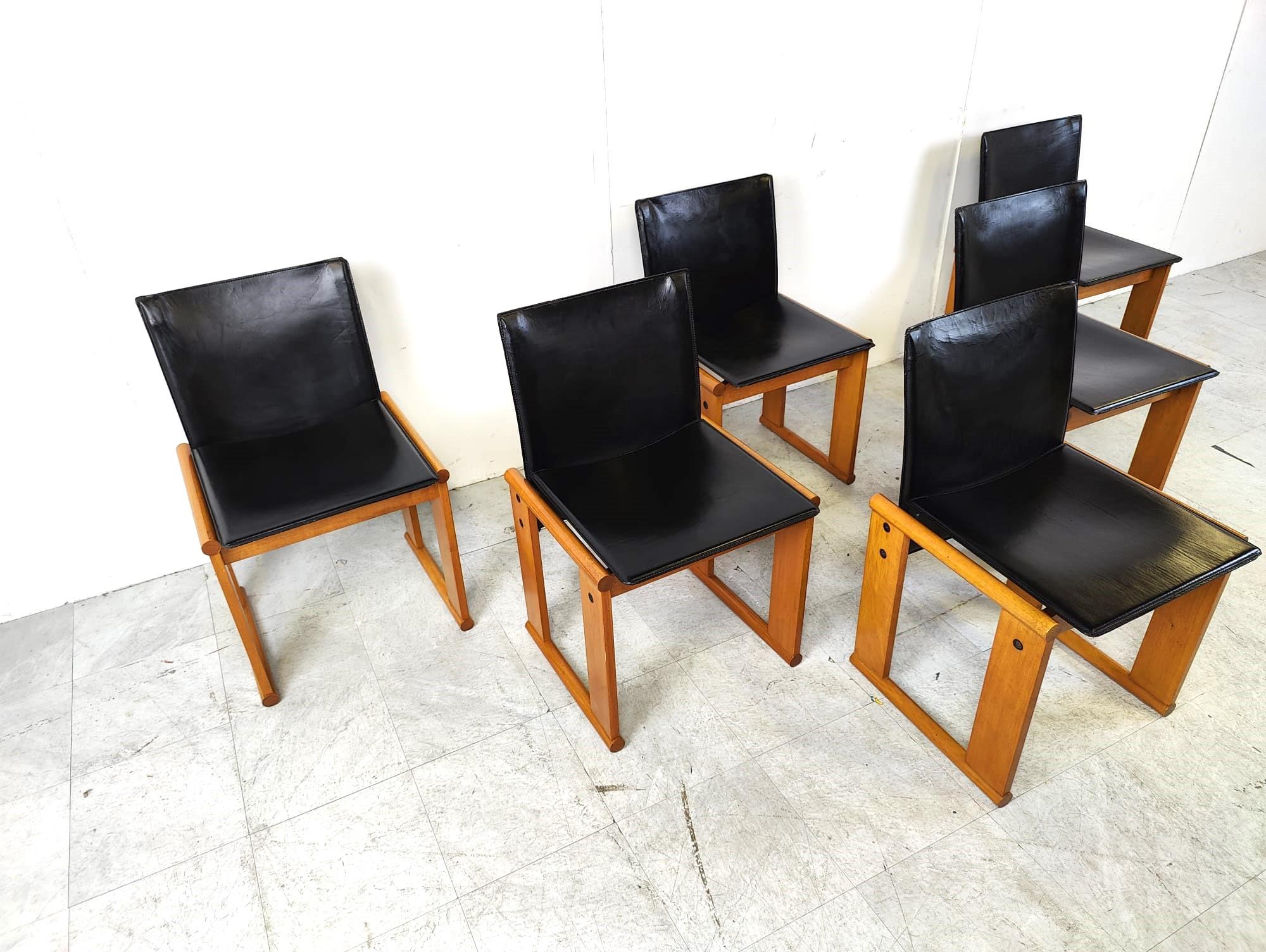 Leather Set of 6 vintage dining chairs by Tobia & Afra Scarpa, 1970s For Sale