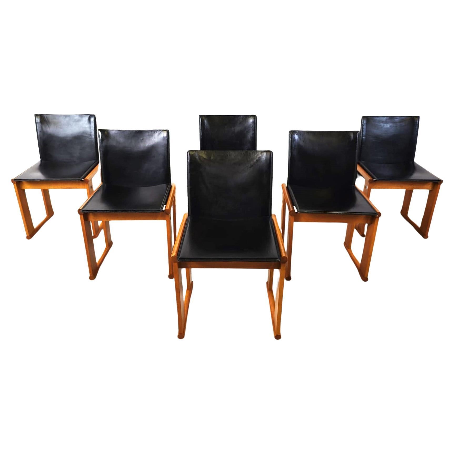 Set of 6 vintage dining chairs by Tobia & Afra Scarpa, 1970s For Sale