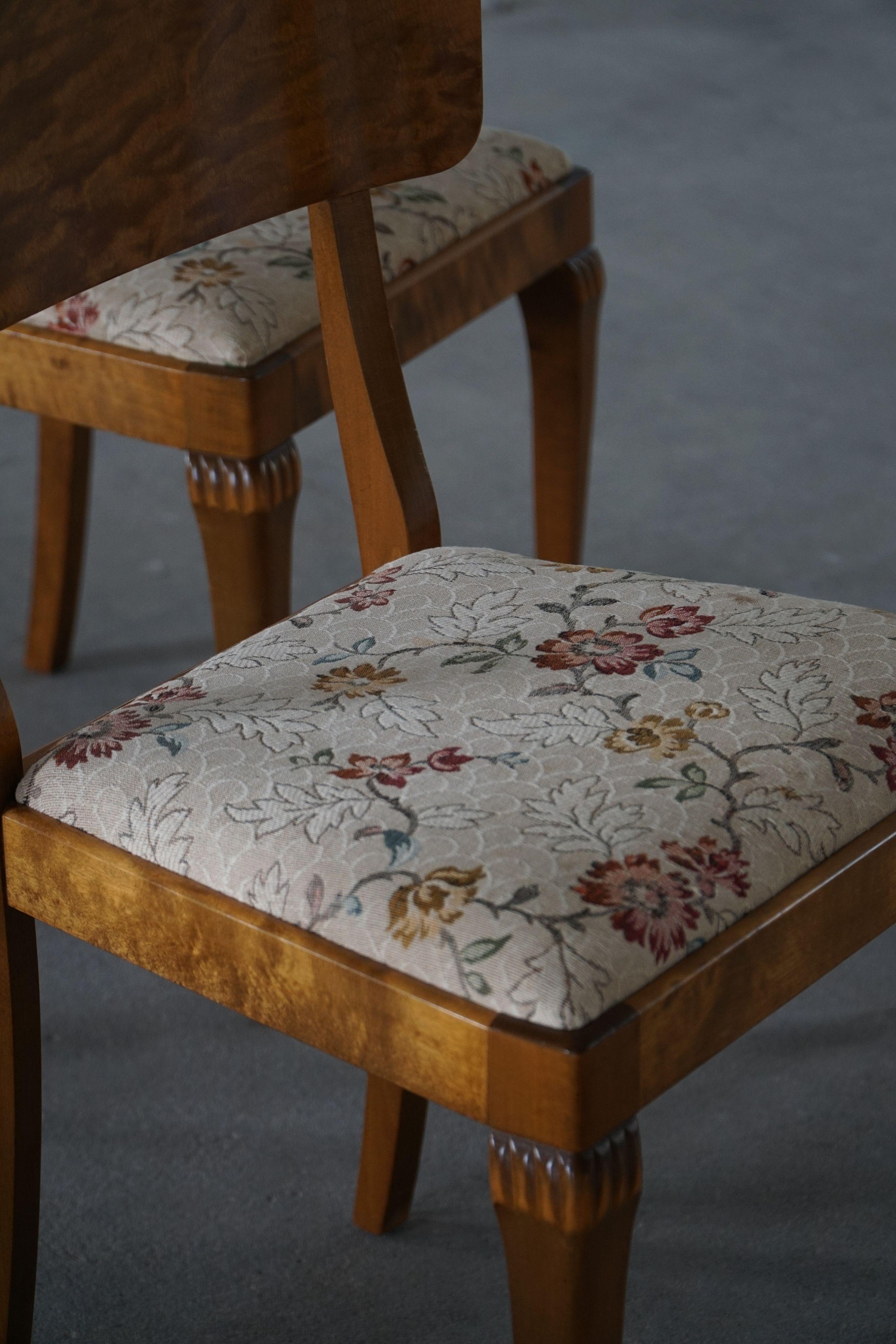 XX secolo Set di 6 sedie da pranzo vintage, Swedish Grace, tappezzeria floreale, anni '30 in vendita