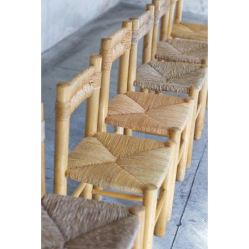 Set of 6 Vintage Dining Room Chairs, 1955

Vintage Design
Six dining room chairs 1955, Perriand style.

Additional information:
Materials: Wood, Straw
Color: Beige, Brown
Design Period: 1950 to 1959
Year: 1955
Country of Manufacture: France
Style: