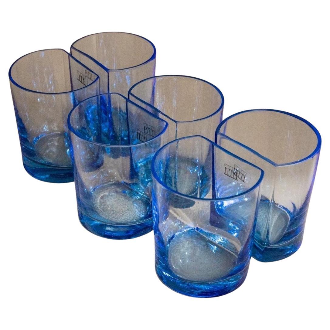 6 Vintage Trinkgläser in Blau - Gewölbtes Design von Pitti Studio Mid Century, Italien 1980er Jahre - Bunte, stilvolle Tischdekoration, Geschenkidee

Set aus sechs Trinkgläsern im Vintage-Stil in leuchtendem Blau, entworfen von Pitti Studio Italy in