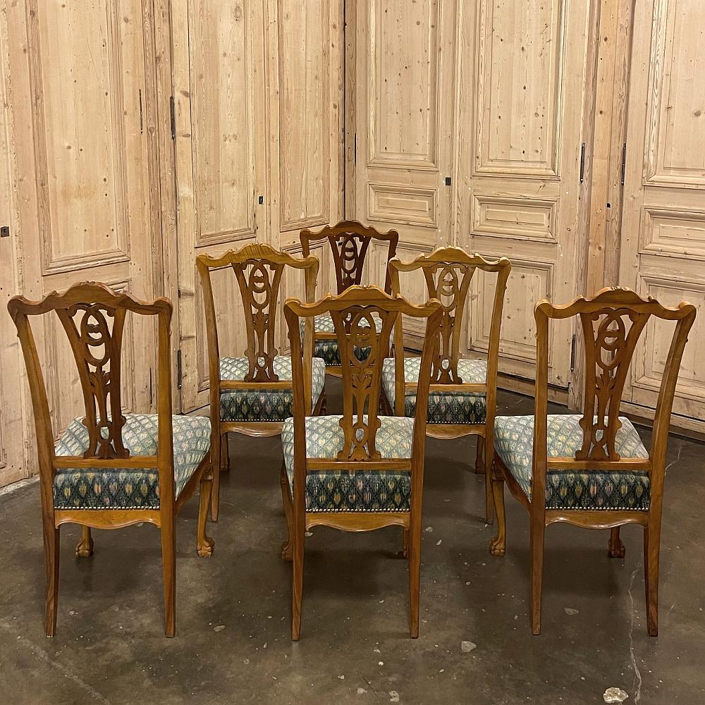 Fait main Ensemble de 6 chaises de salle à manger anglaises Chippendale vintage en acajou en vente