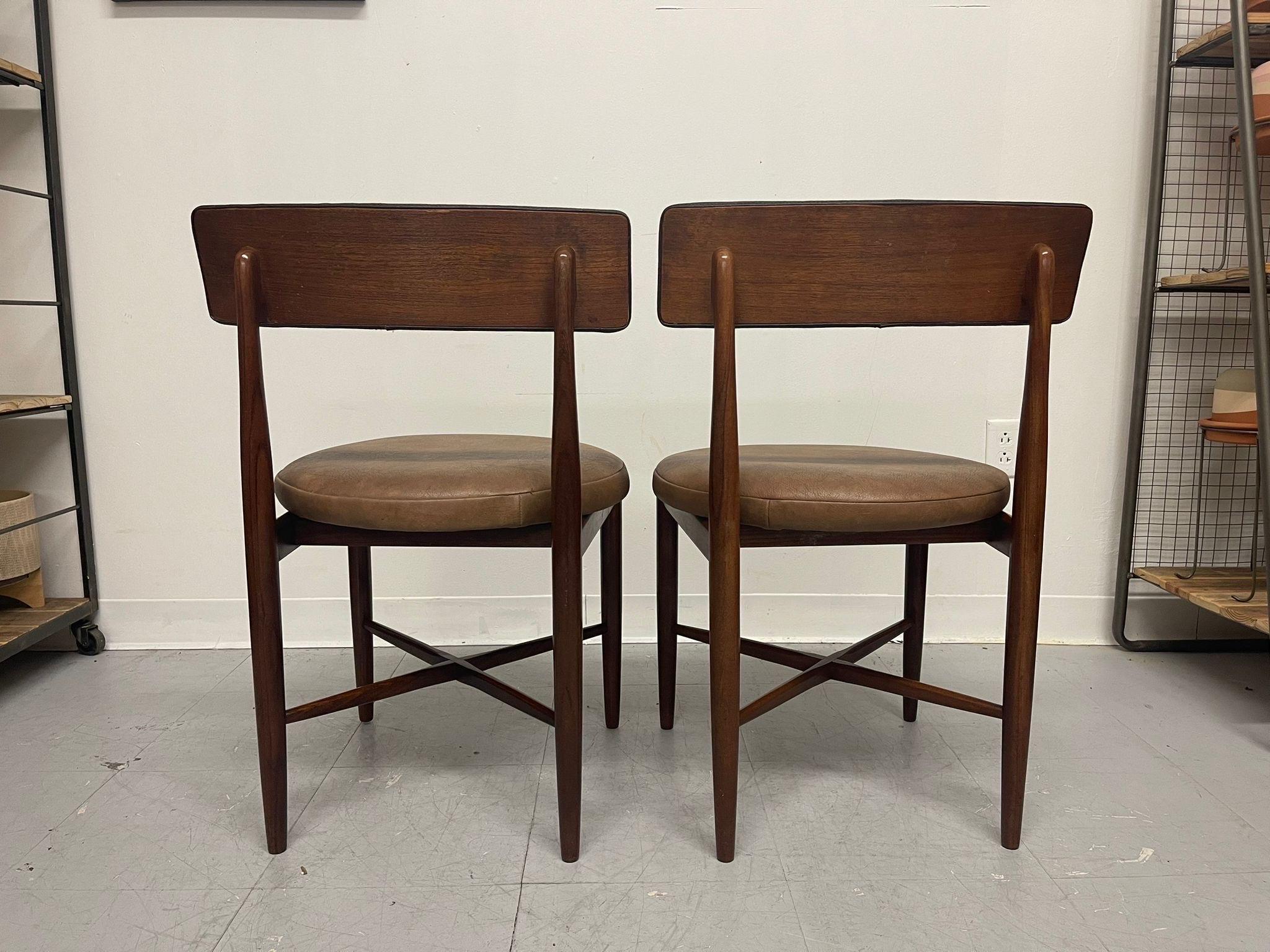 Set of 6 Vintage English Mid Century Modern G-Plan Dining Chairs. For Sale 7