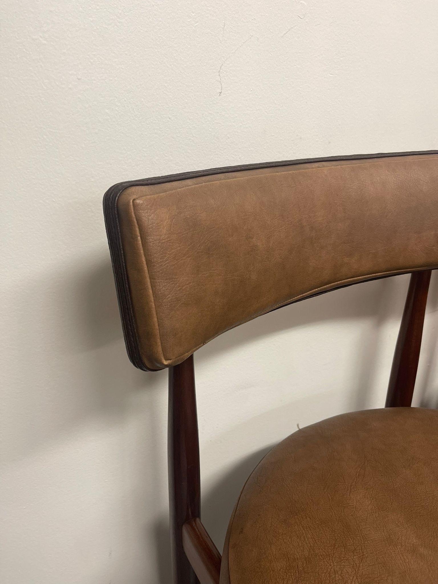 Set of 6 Vintage English Mid Century Modern G-Plan Dining Chairs. For Sale 2