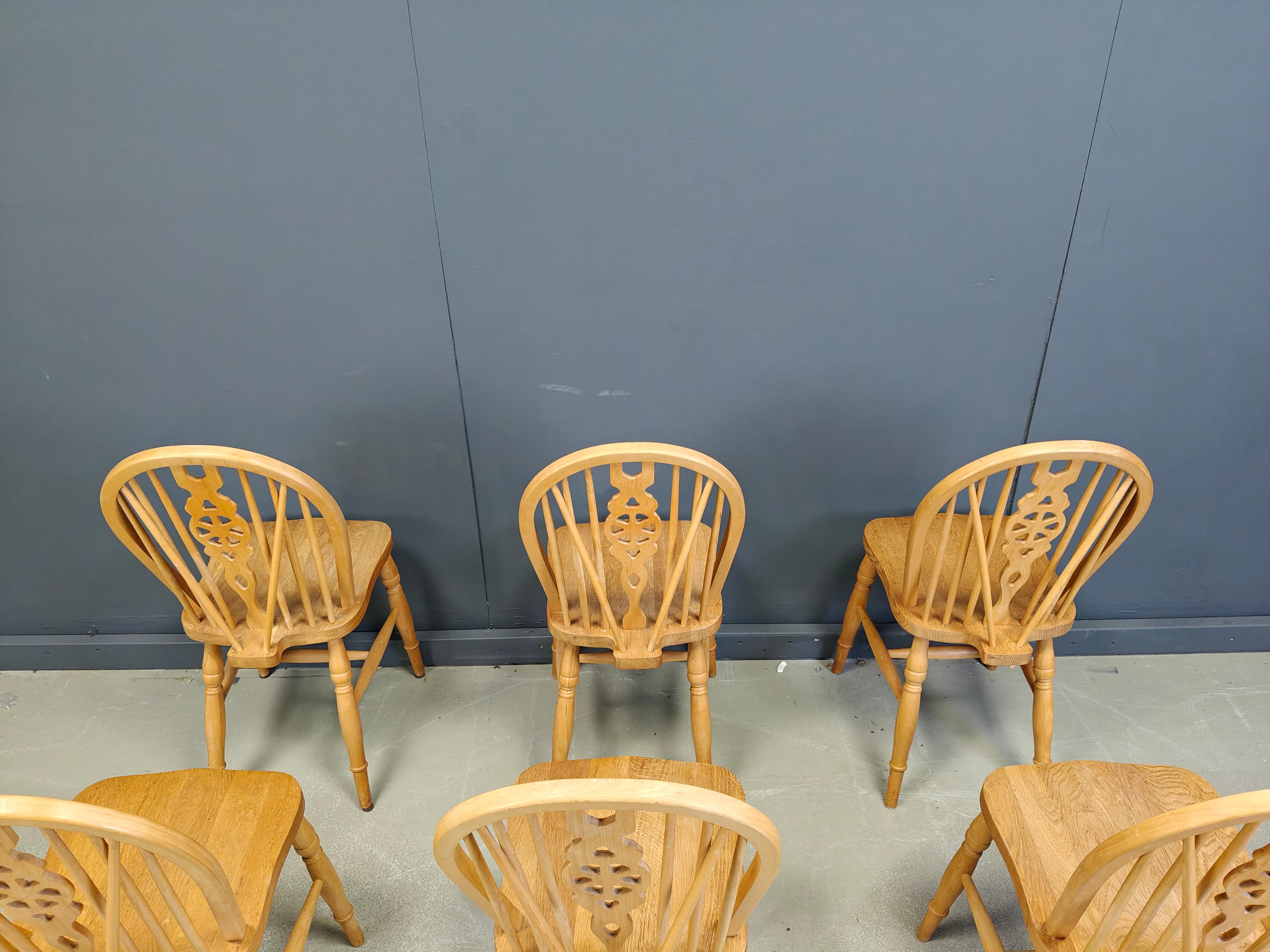 Metà XX secolo Set di 6 sedie da pranzo vintage di Ercol, anni '50 in vendita