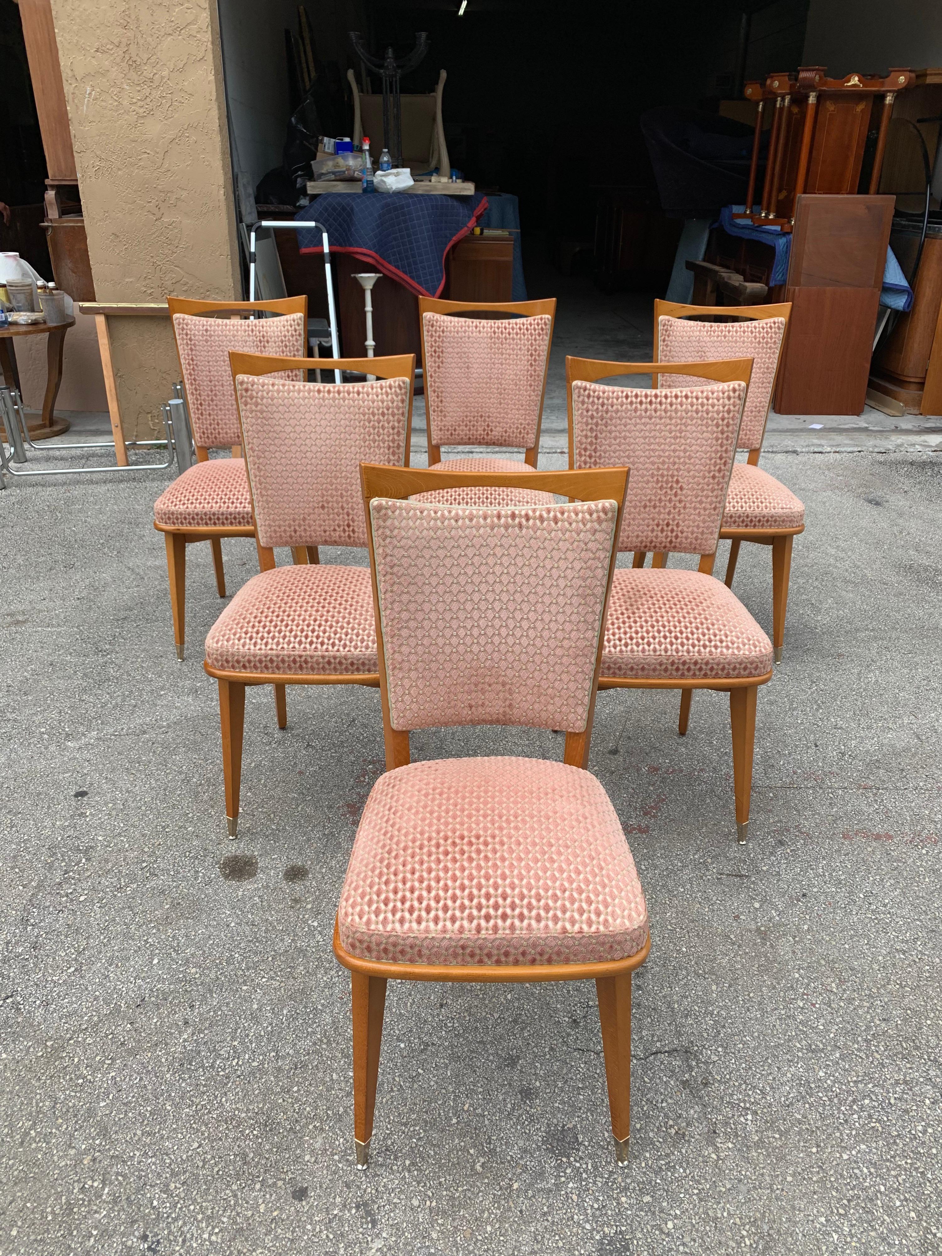 Beautiful Classic set of six French Art Deco dining chairs solid mahogany, the two front feet are capped with brass, the chair frames are in excellent condition. (The velvet fabric is in very good condition for all 6 dining chairs). Dimensions