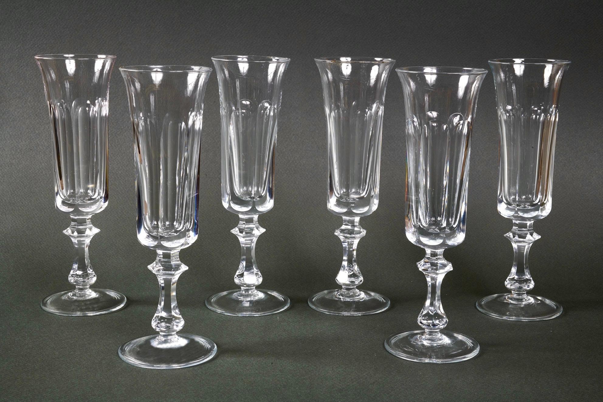 Français Lot de 6 flûtes à champagne en cristal de Baccarat, d'époque française en vente