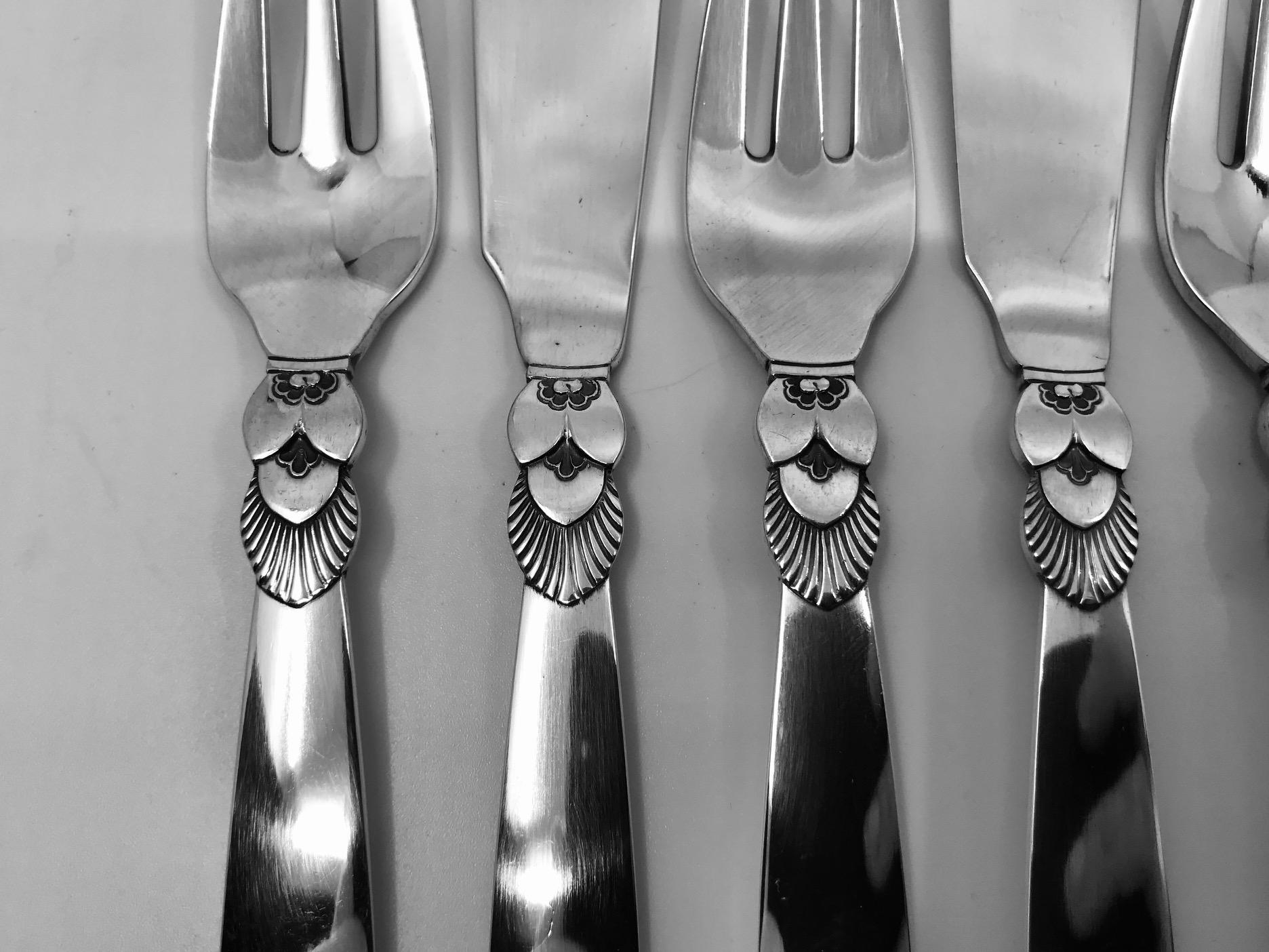 Art Deco Set of 6 Vintage Georg Jensen Cactus Fish Knives and Forks For Sale