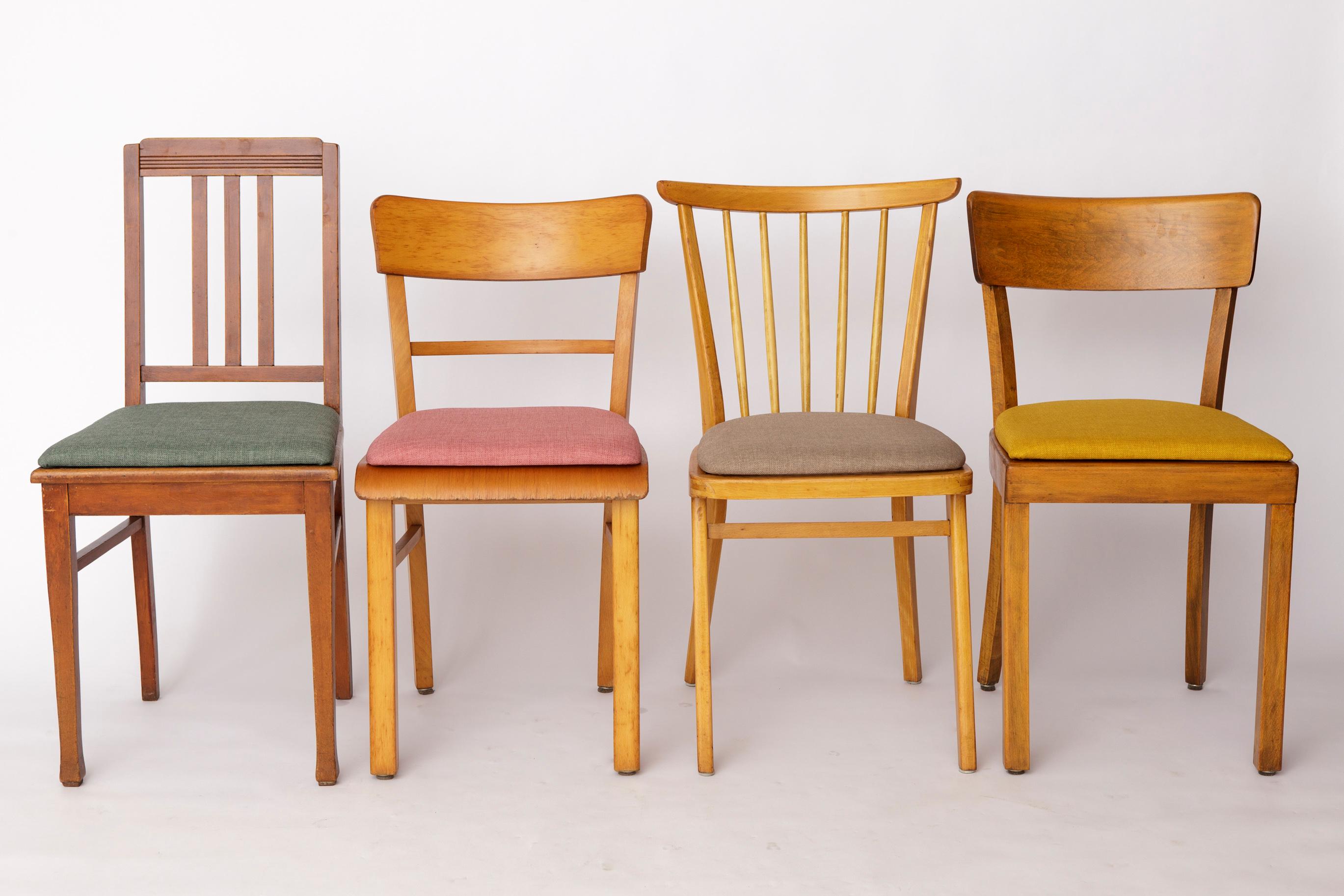 Juego de 6 sillas de comedor alemanas vintage, años 50-1960  Marcos de Madera de Haya Alemán en venta