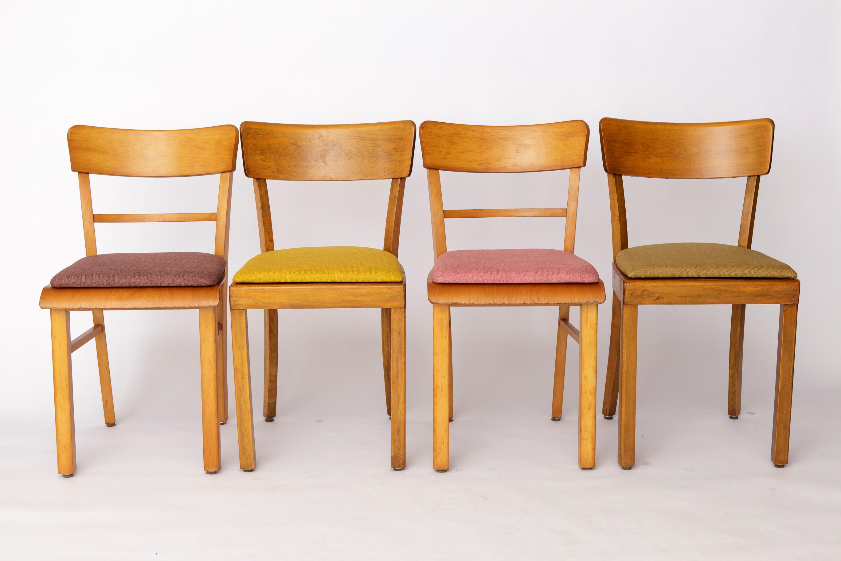Juego de 6 sillas de comedor alemanas vintage, años 50-1960  Marcos de Madera de Haya en venta 2