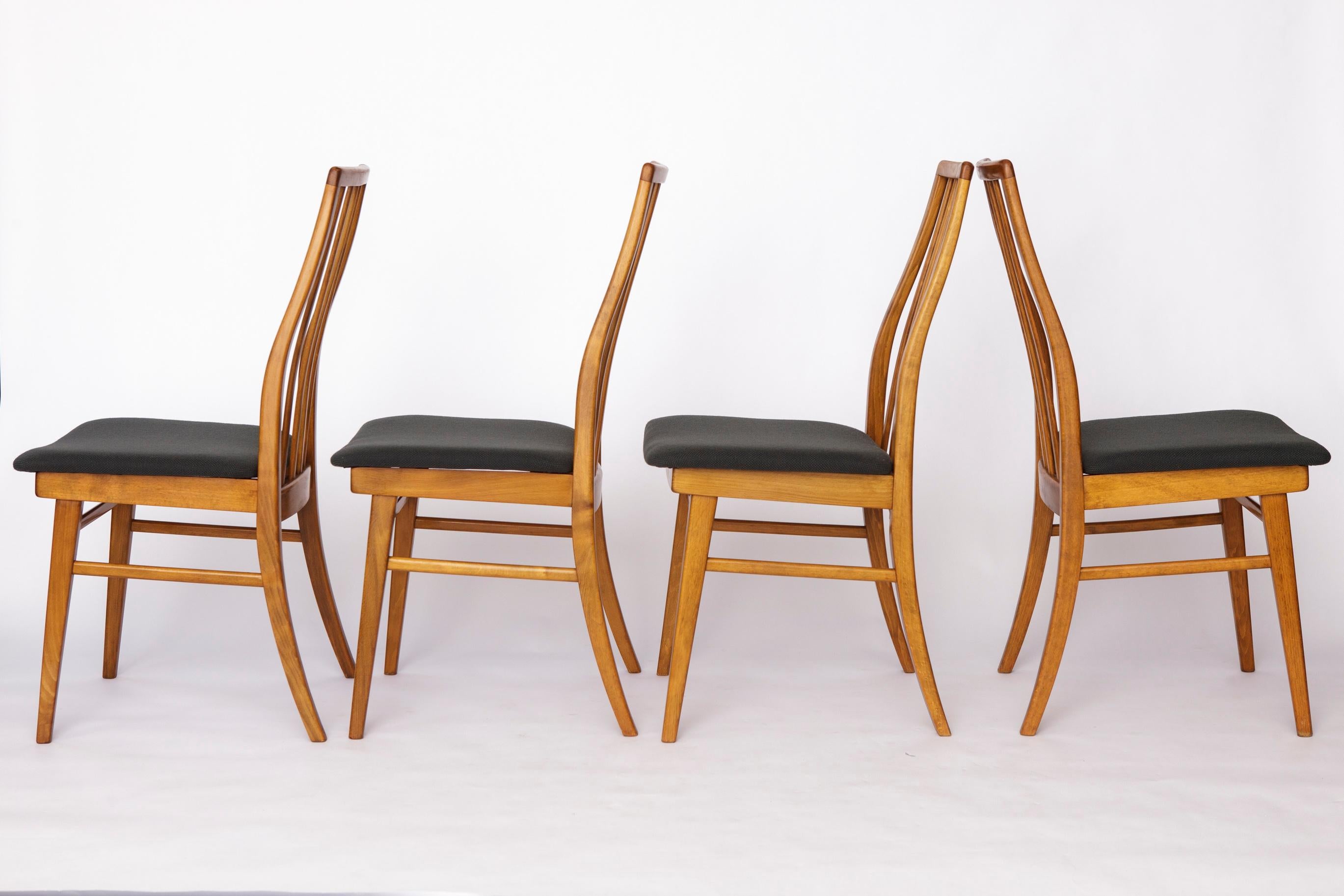 Tedesco Set di 6 sedie da pranzo tedesche d'epoca - Sedie in legno di faggio del Mid Century degli anni '60/'70 in vendita