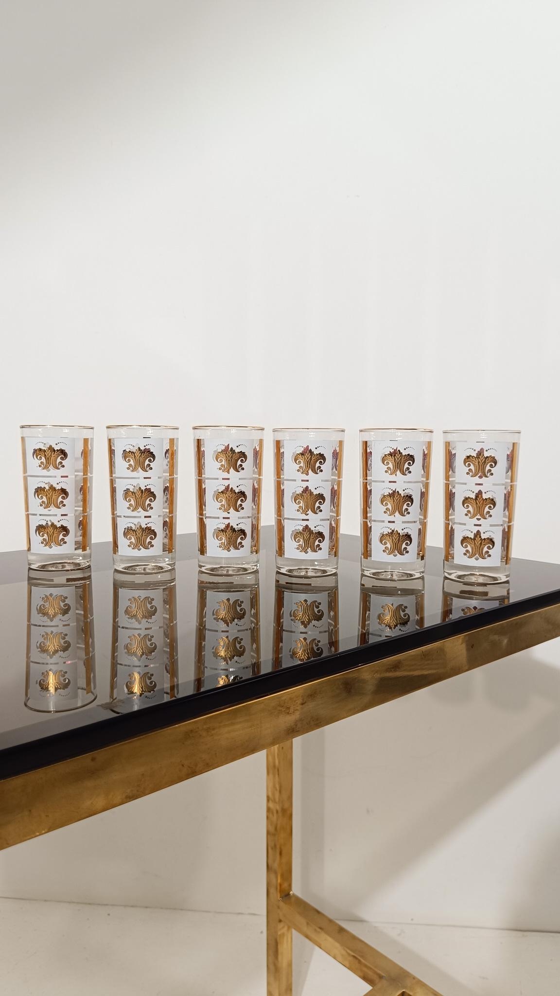 Set of 6 Vintage Highball / Tumbler Glasses with Gold Enameled Florentine Lily For Sale 7