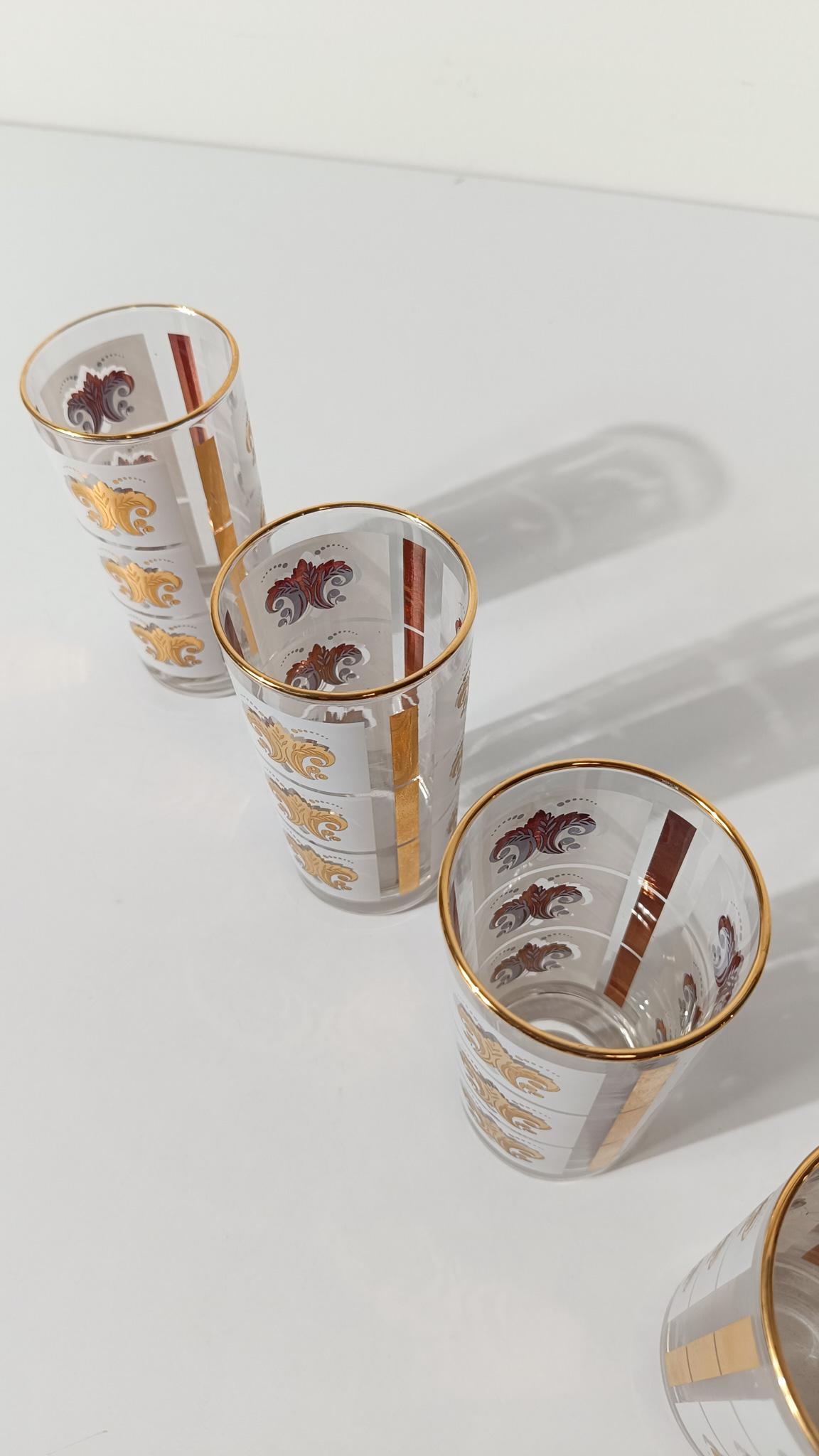 Set of 6 Vintage Highball / Tumbler Glasses with Gold Enameled Florentine Lily For Sale 2