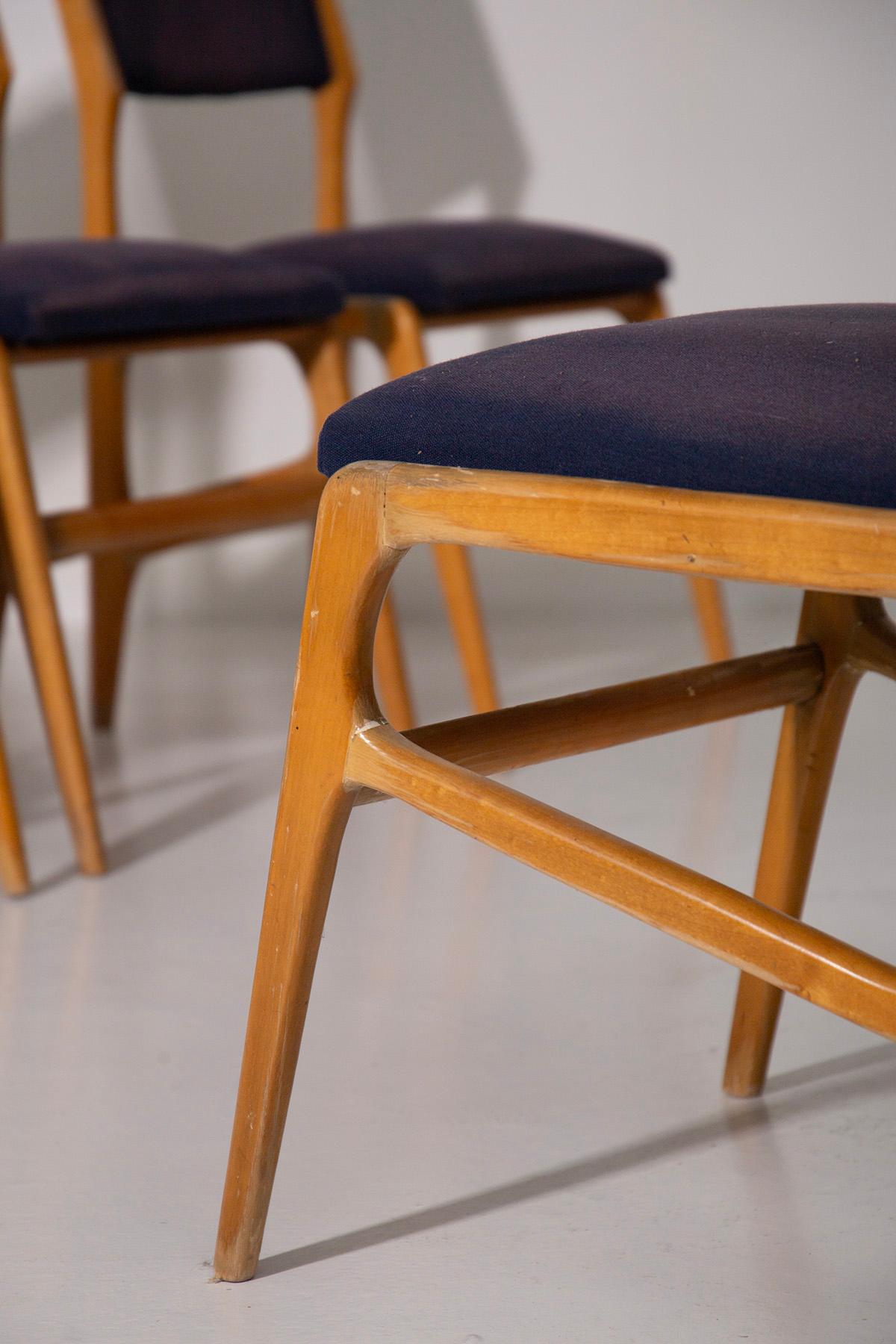 Ensemble de 6 chaises italiennes vintage en tissu bleu en vente 5