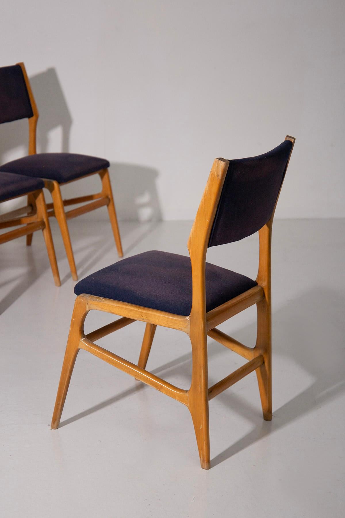 Italian Ensemble de 6 chaises italiennes vintage en tissu bleu en vente