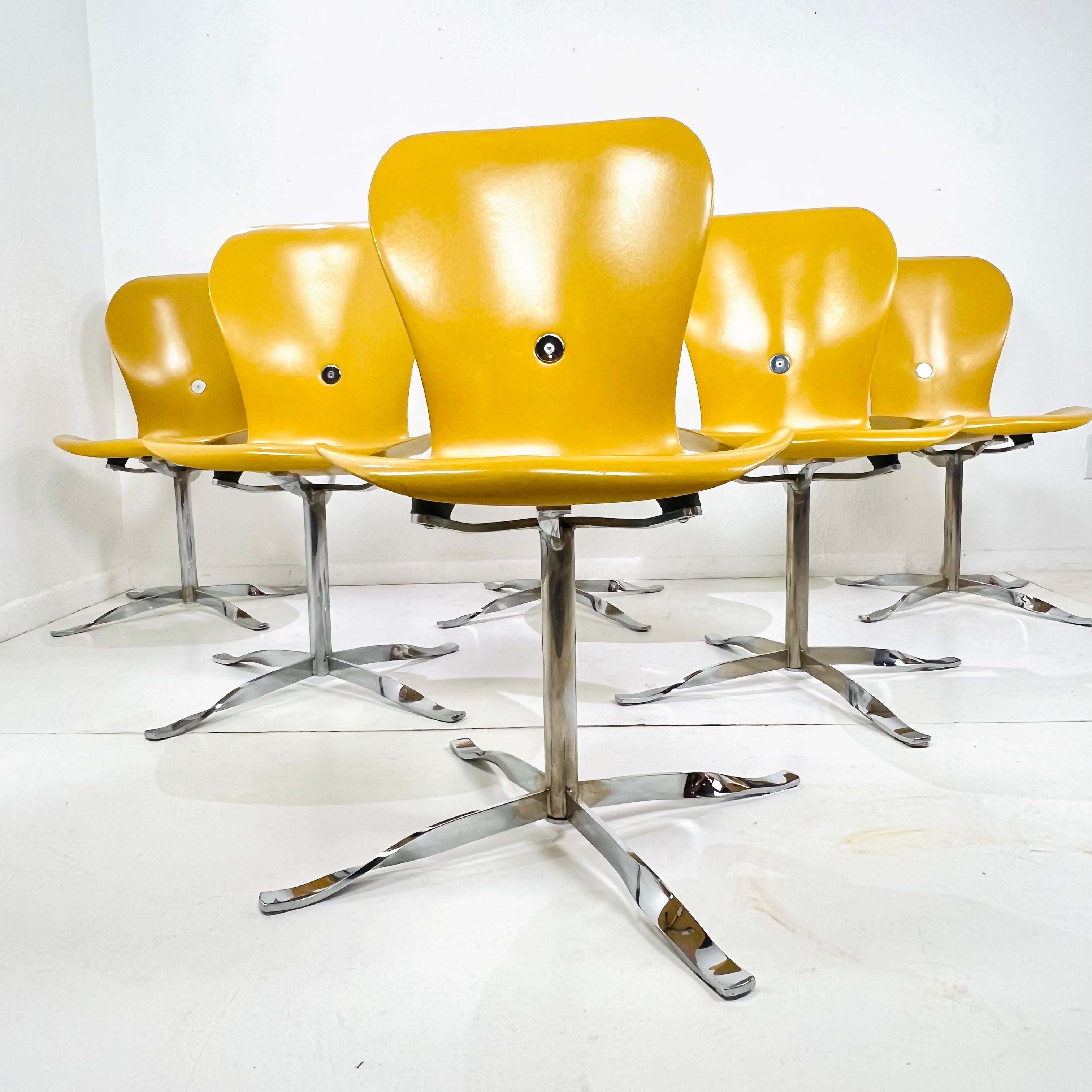 Polished Set of 6 Vintage Ion Dining Chairs by Gideon Kramer For Sale
