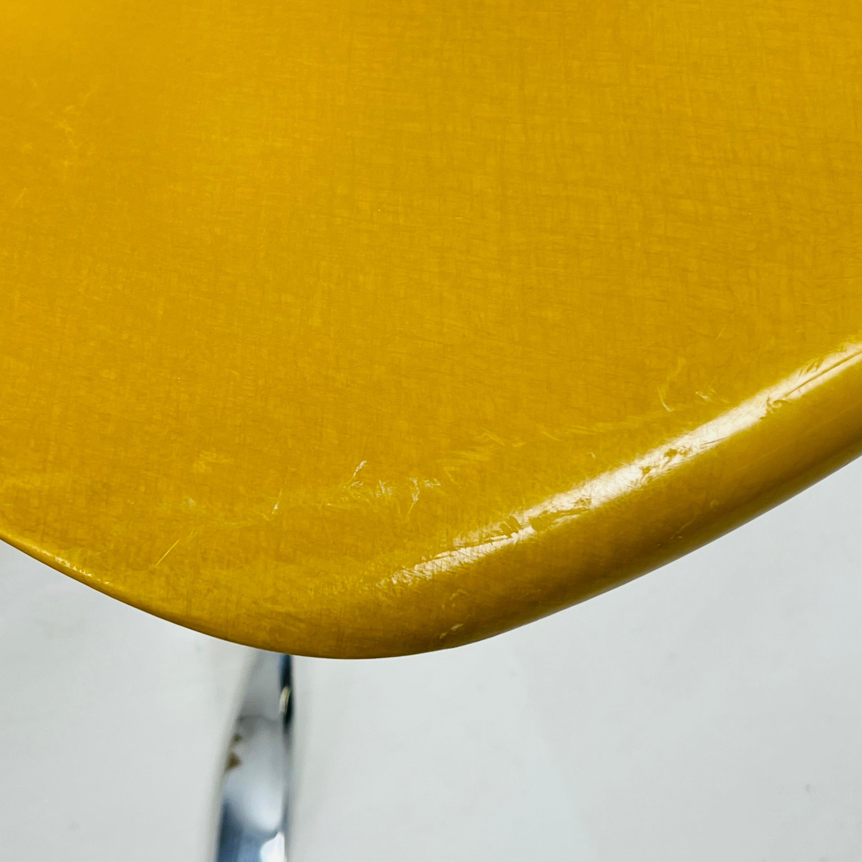 Set of 6 Vintage Ion Dining Chairs by Gideon Kramer For Sale 1