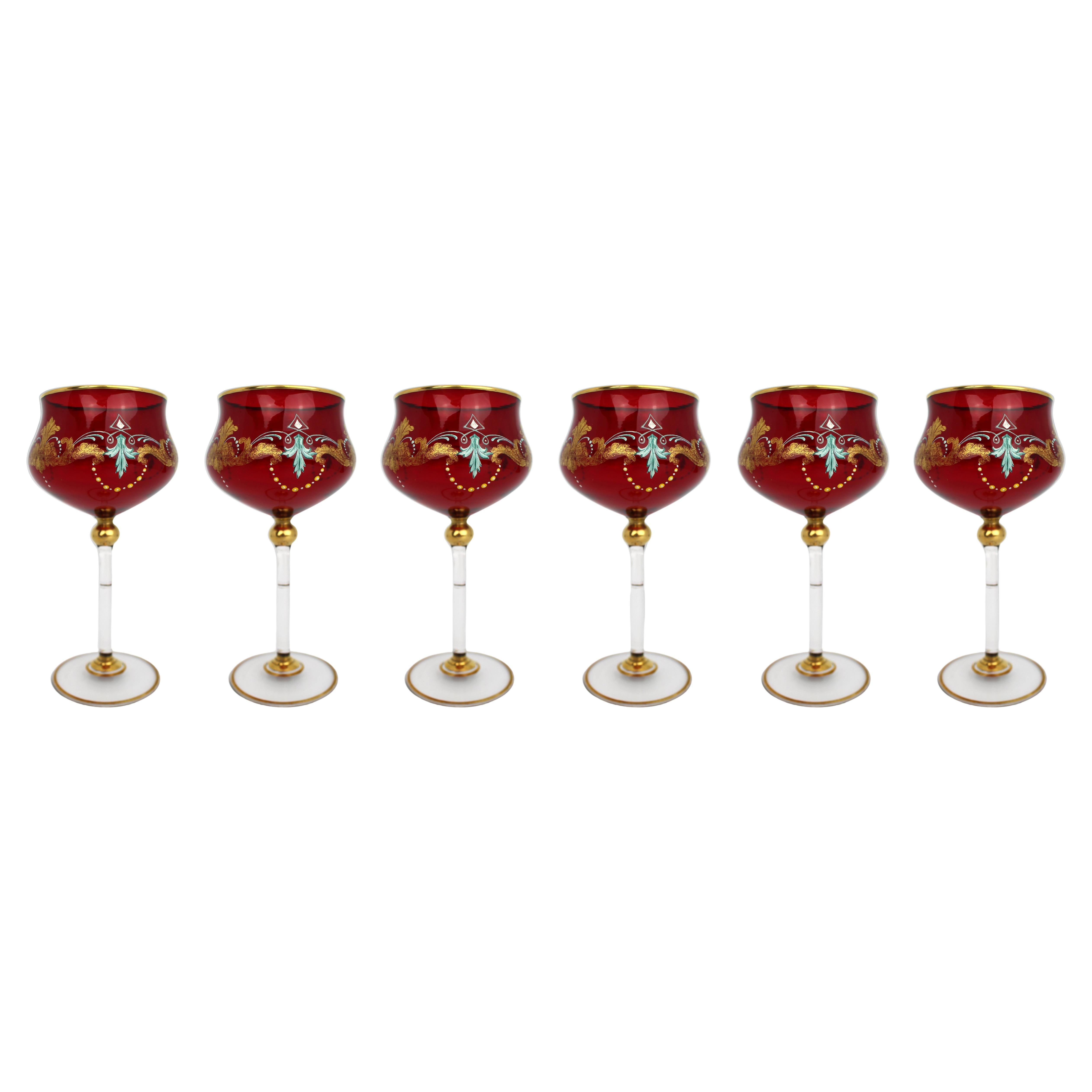 Satz von 6 Vintage Italian Enamelled & Gilt Ruby Red Glaspokale im Angebot
