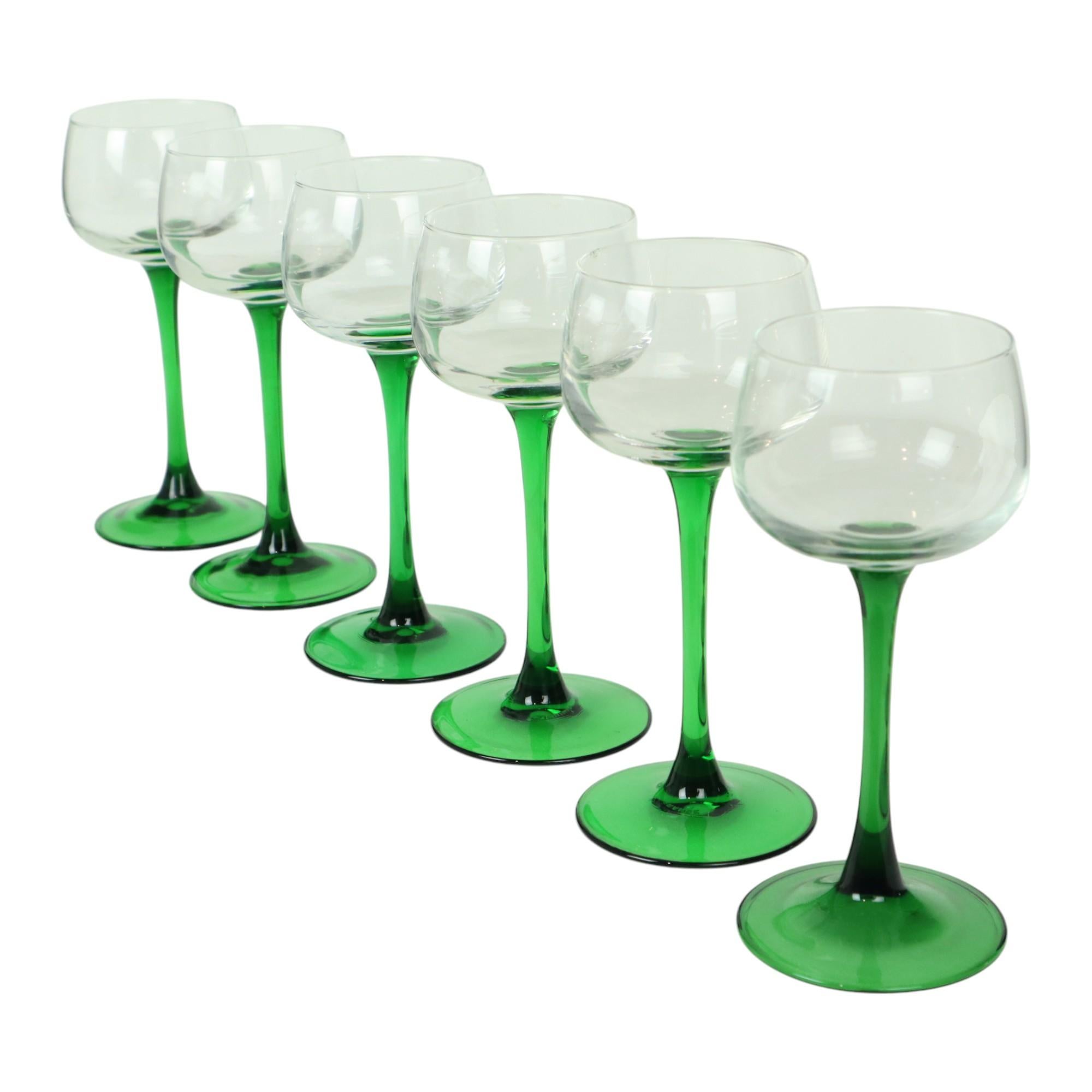Set di 6 bicchieri da vino vintage Luminarc Alsace con base verde stretta In condizioni ottime in vendita a Poperinge, BE