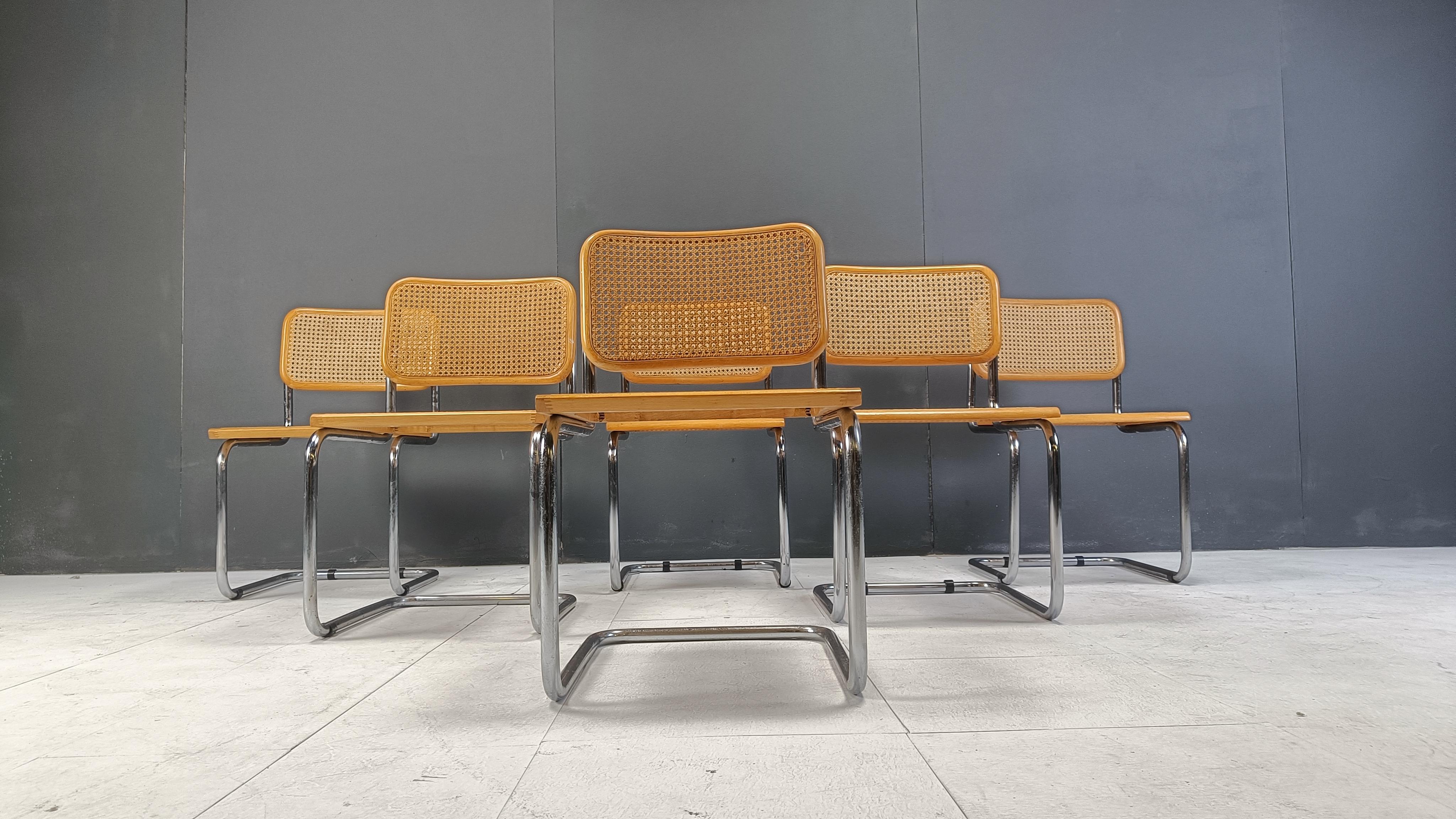 Set of 6 vintage Marcel Breuer style Cesca chairs, made in italy, 1970s In Good Condition In Leuven, Vlaams Gewest