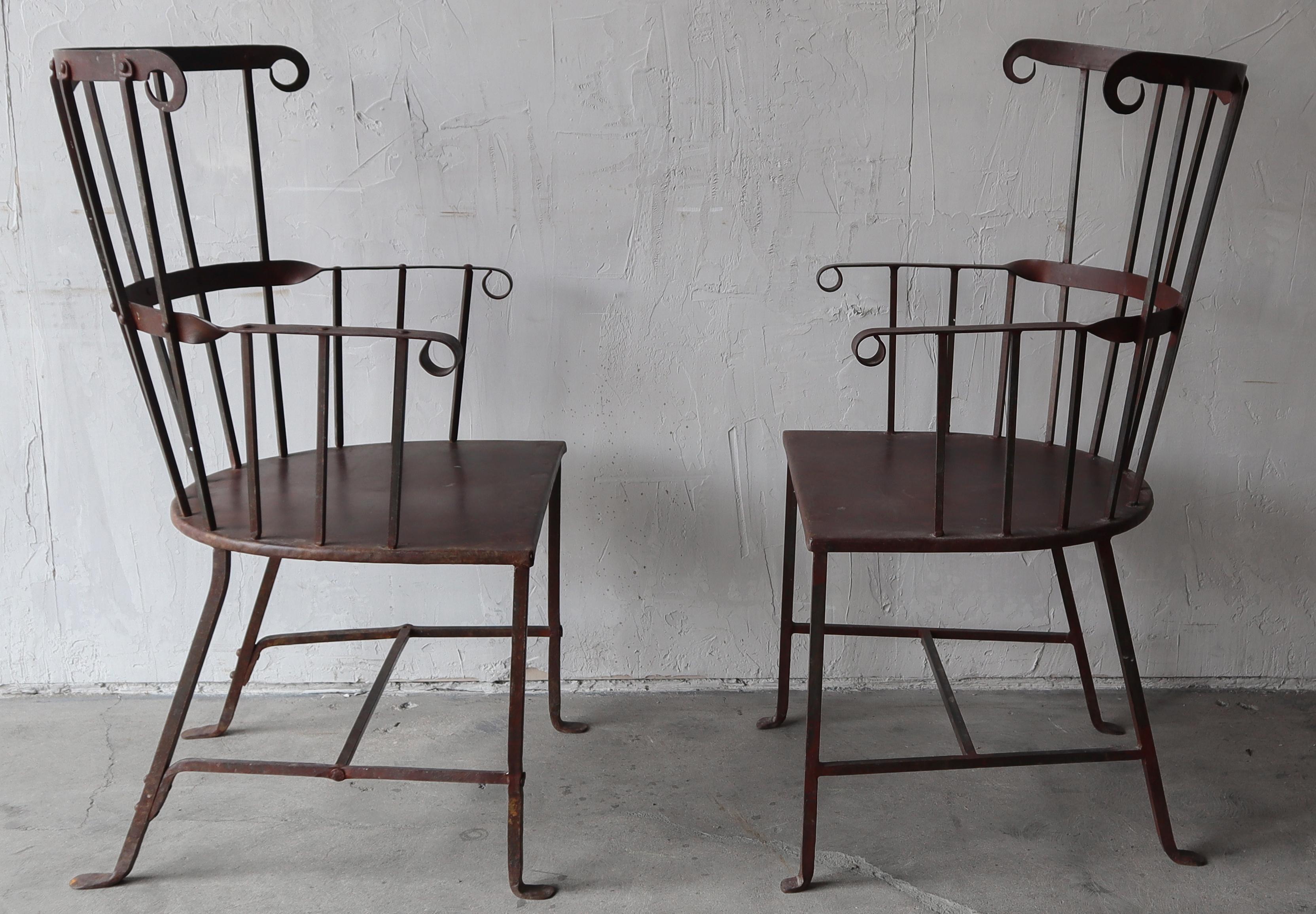 Set of 6 Vintage Metal Windsor Garden Dining Chairs In Good Condition For Sale In Las Vegas, NV