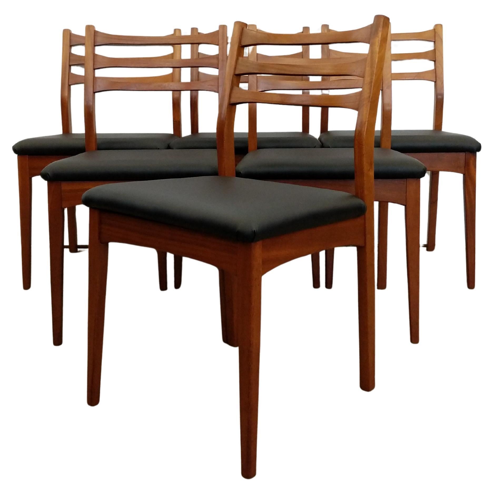 Set of 6 Vintage Mid Century Modern Dining Chairs
