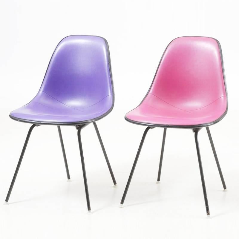 Late 20th Century Set of 6 Vintage Mid-Century Modern Multi-Colored Herman Miller Shell Chairs 
