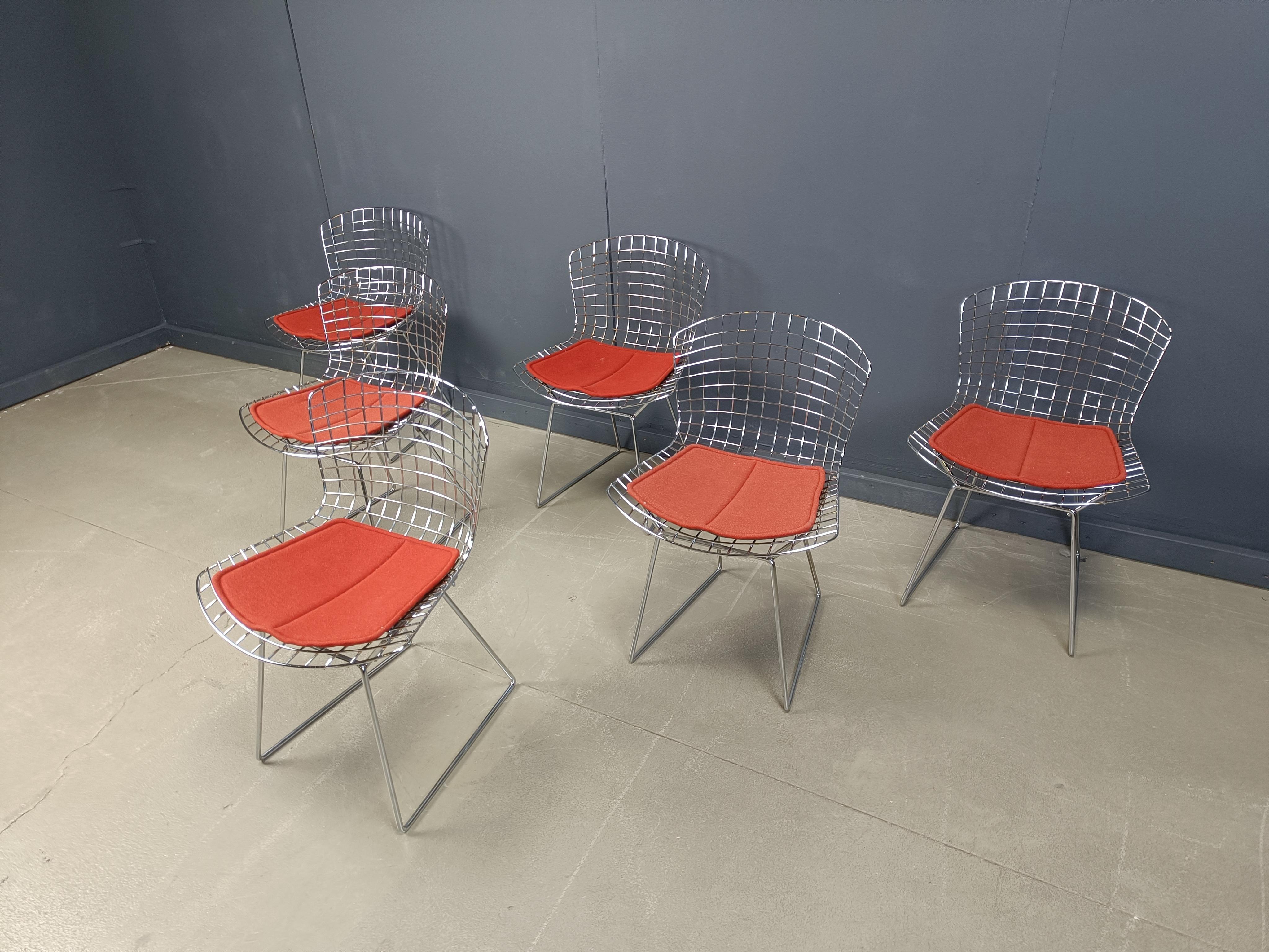Set of 6 Vintage Model 420 dining chair by Harry Bertoia for Knoll 1