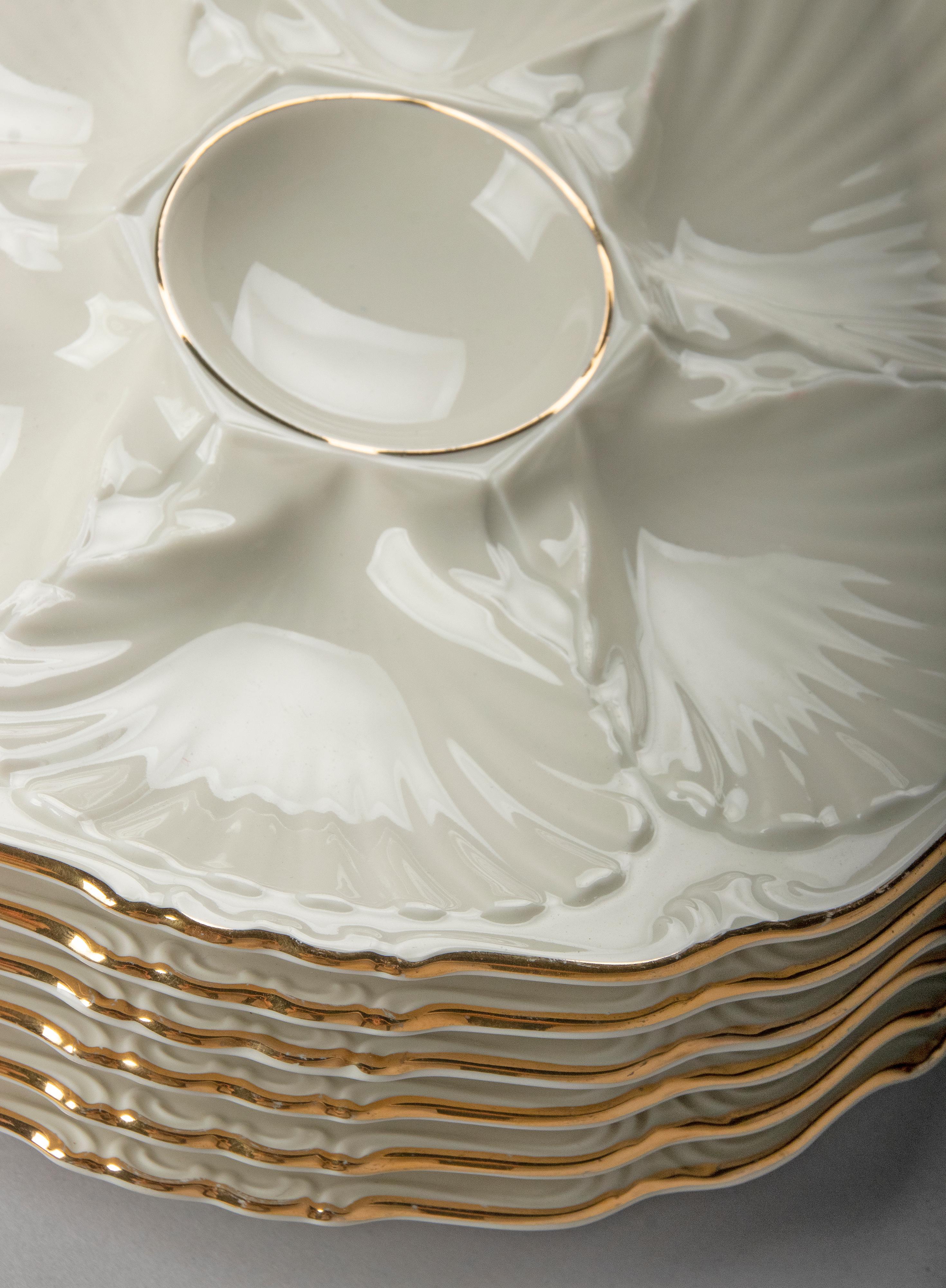 Glazed Set of 6 Vintage Porcelain Oyster Plates Made by Edelstein Germany For Sale