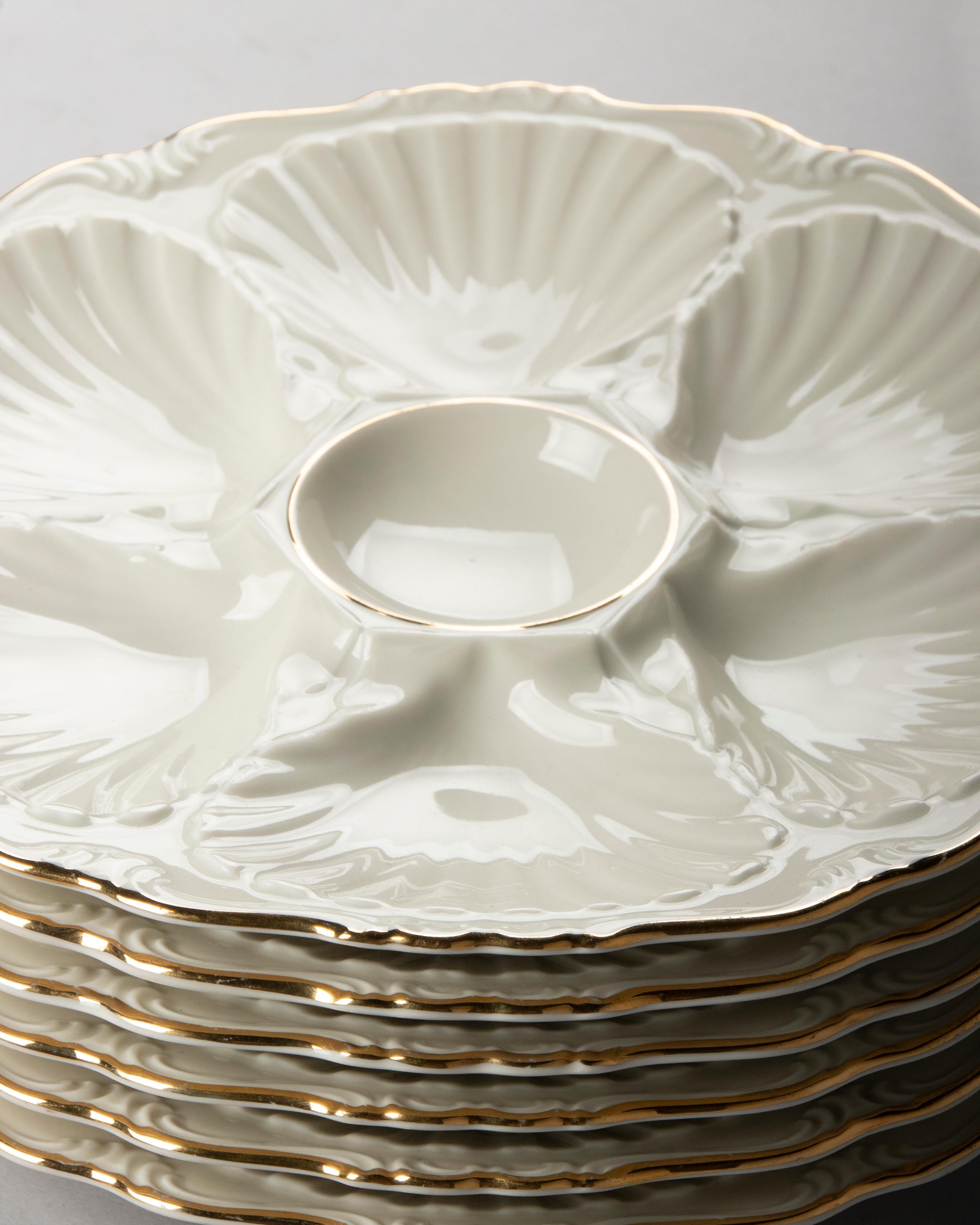 Mid-20th Century Set of 6 Vintage Porcelain Oyster Plates Made by Edelstein Germany For Sale
