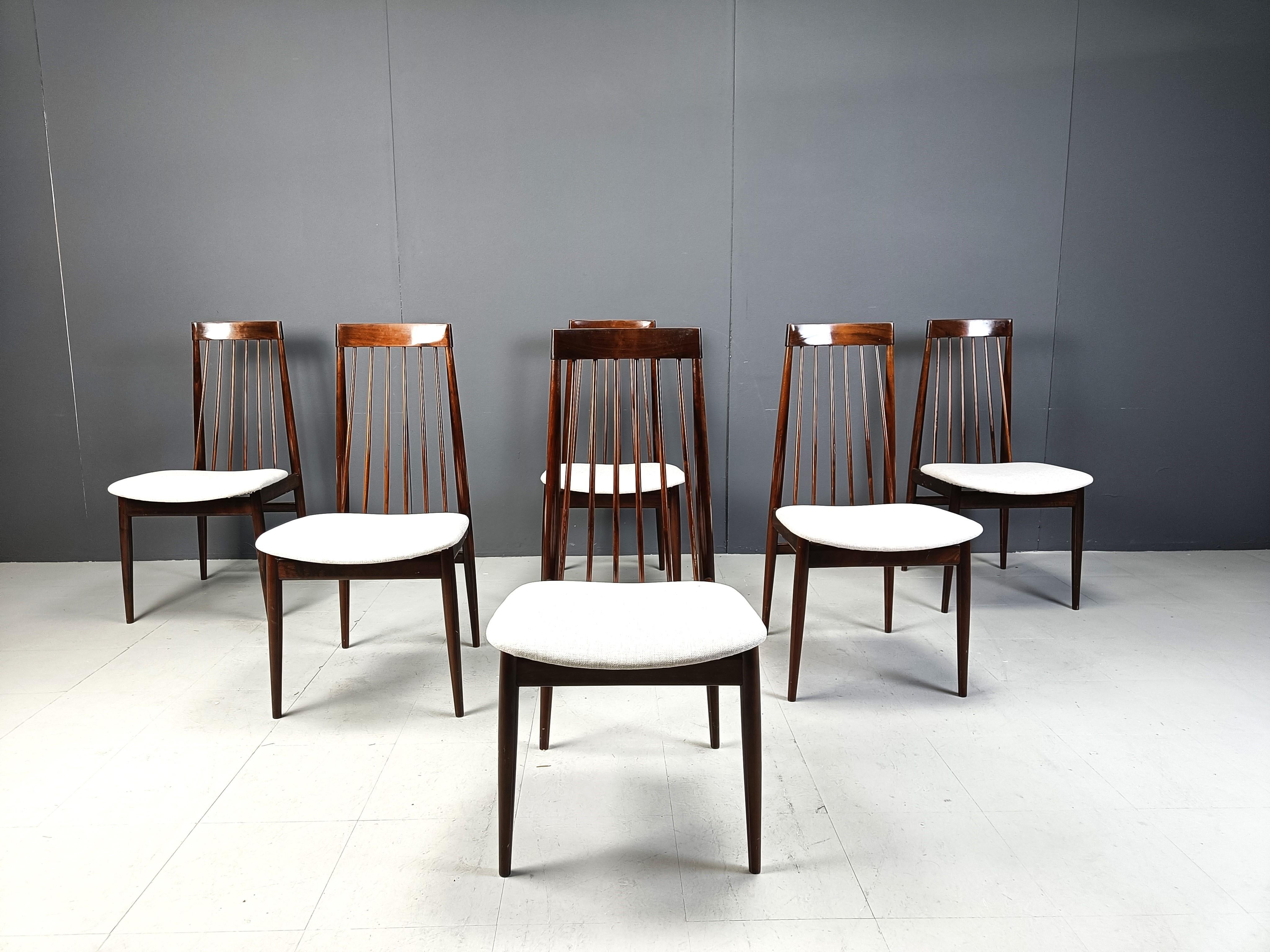 Scandinavian Modern Set of 6 vintage rosewood chairs by Ernst Martin Dettinger for Lucas Schnaidt, 1