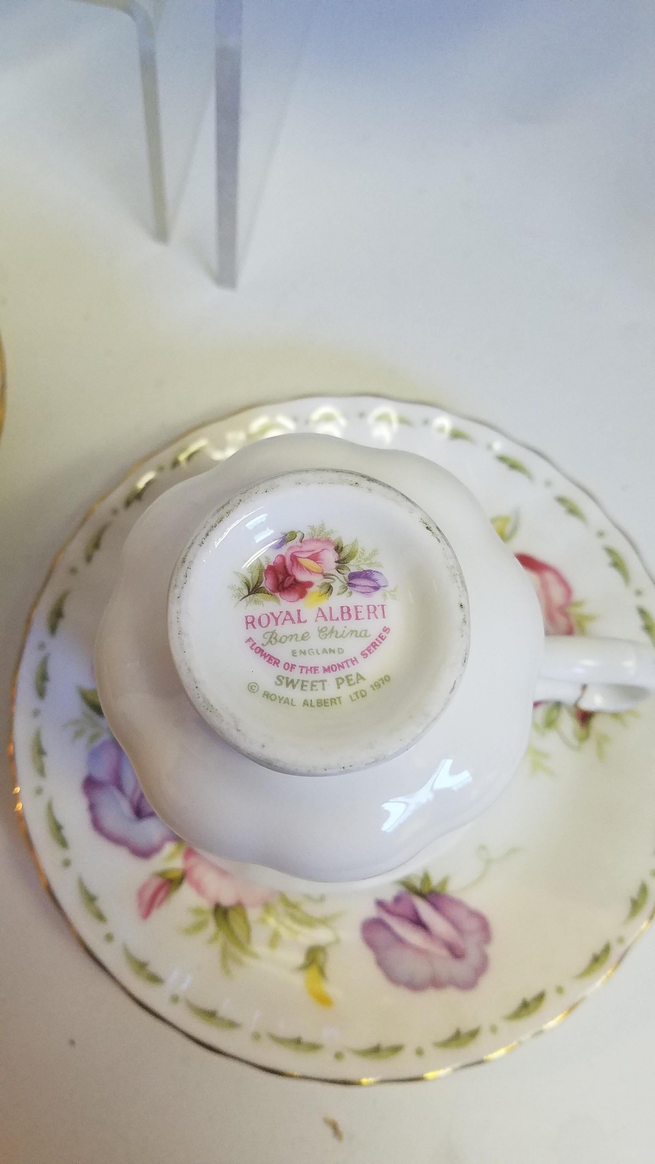 Set of 6 Vintage Royal Albert Flowers of the Month Teacup or Saucer For Sale 4