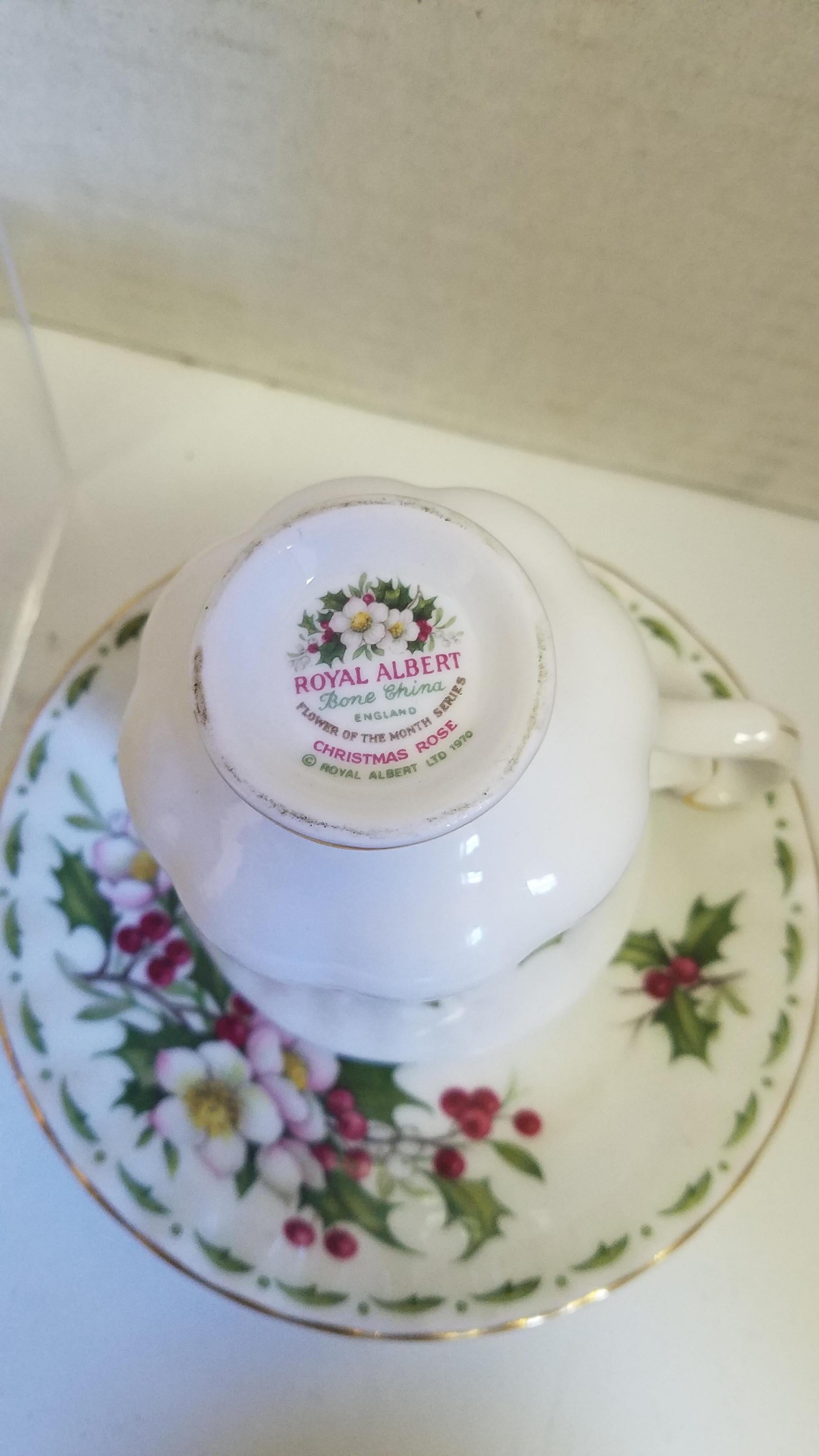 Porcelain Set of 6 Vintage Royal Albert Flowers of the Month Teacup or Saucer For Sale