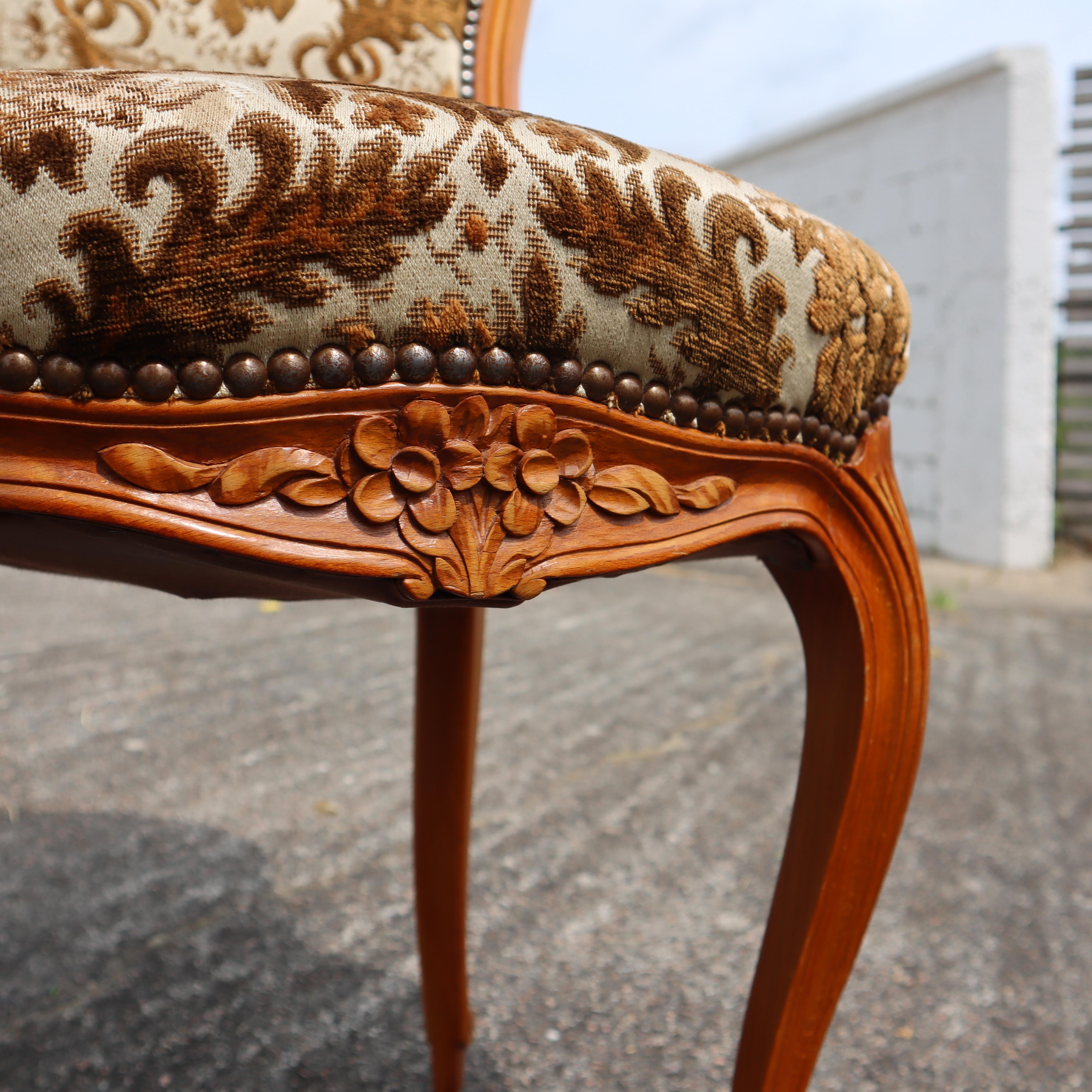 Set of 6 vintage upholstered Dining Chairs-Style Louis XV-70s For Sale 8