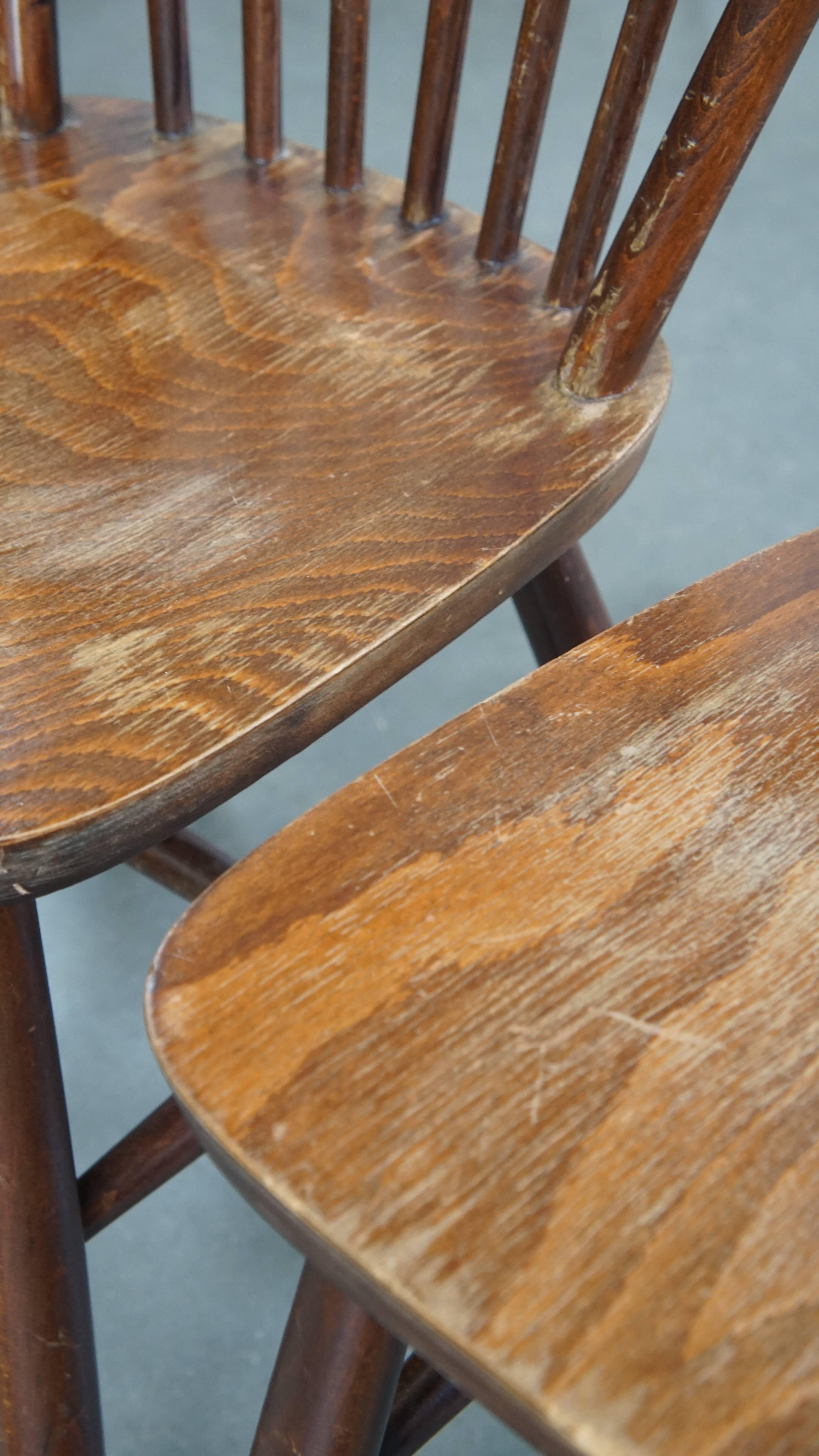Ensemble de 6 chaises Windsor en bois de style anglais des années 1970 en vente 6
