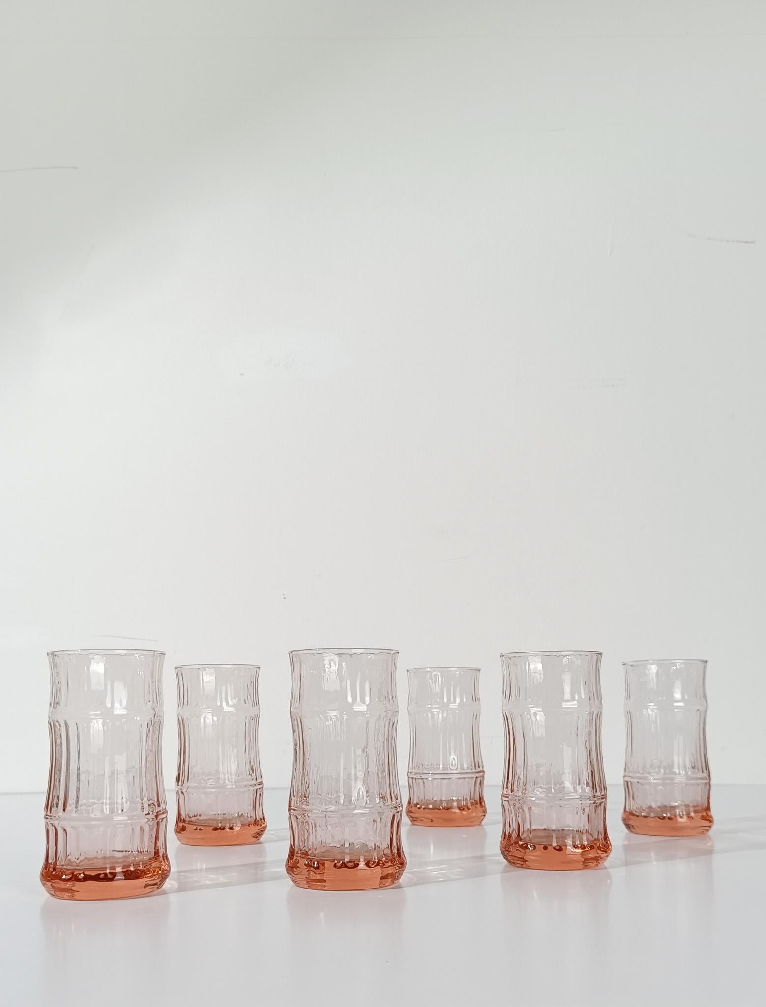 6er Set VintageFaux Bamboo Highball / Bechergläser aus pfirsichrosa Glas, 70er Jahre im Zustand „Gut“ im Angebot in Roma, IT