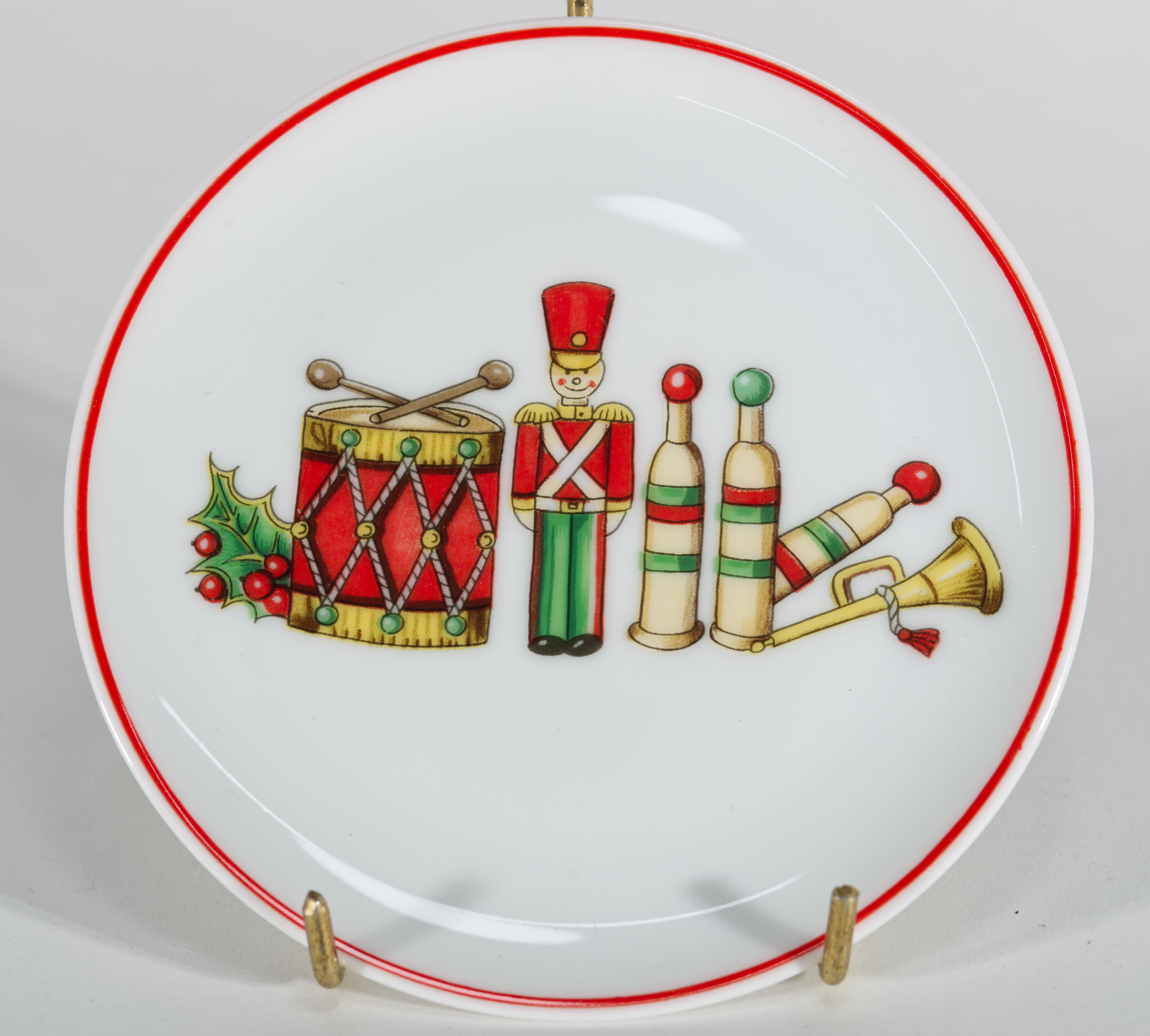Portuguese Set of 6 Vista Alegre Christmas Magic Coasters, Vintage 1980s For Sale