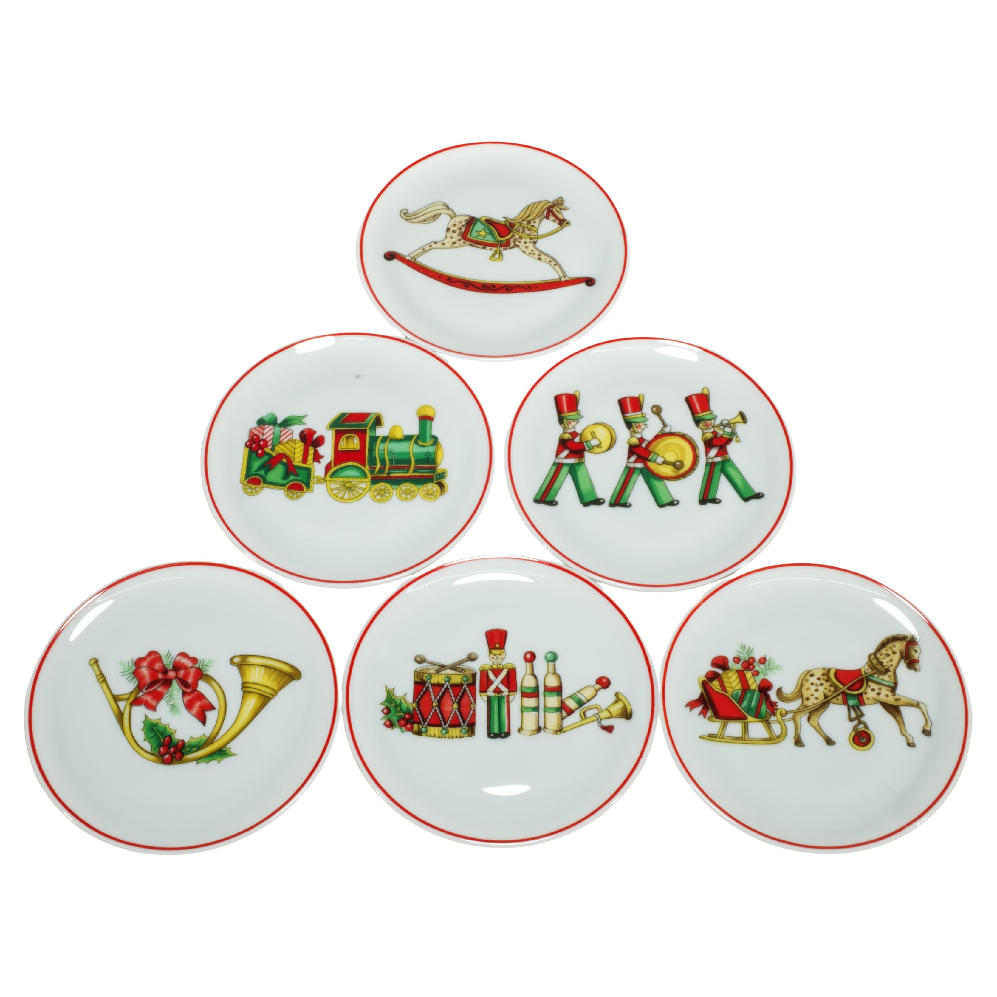 Set of 6 Vista Alegre Christmas Magic Coasters, Vintage 1980s For Sale