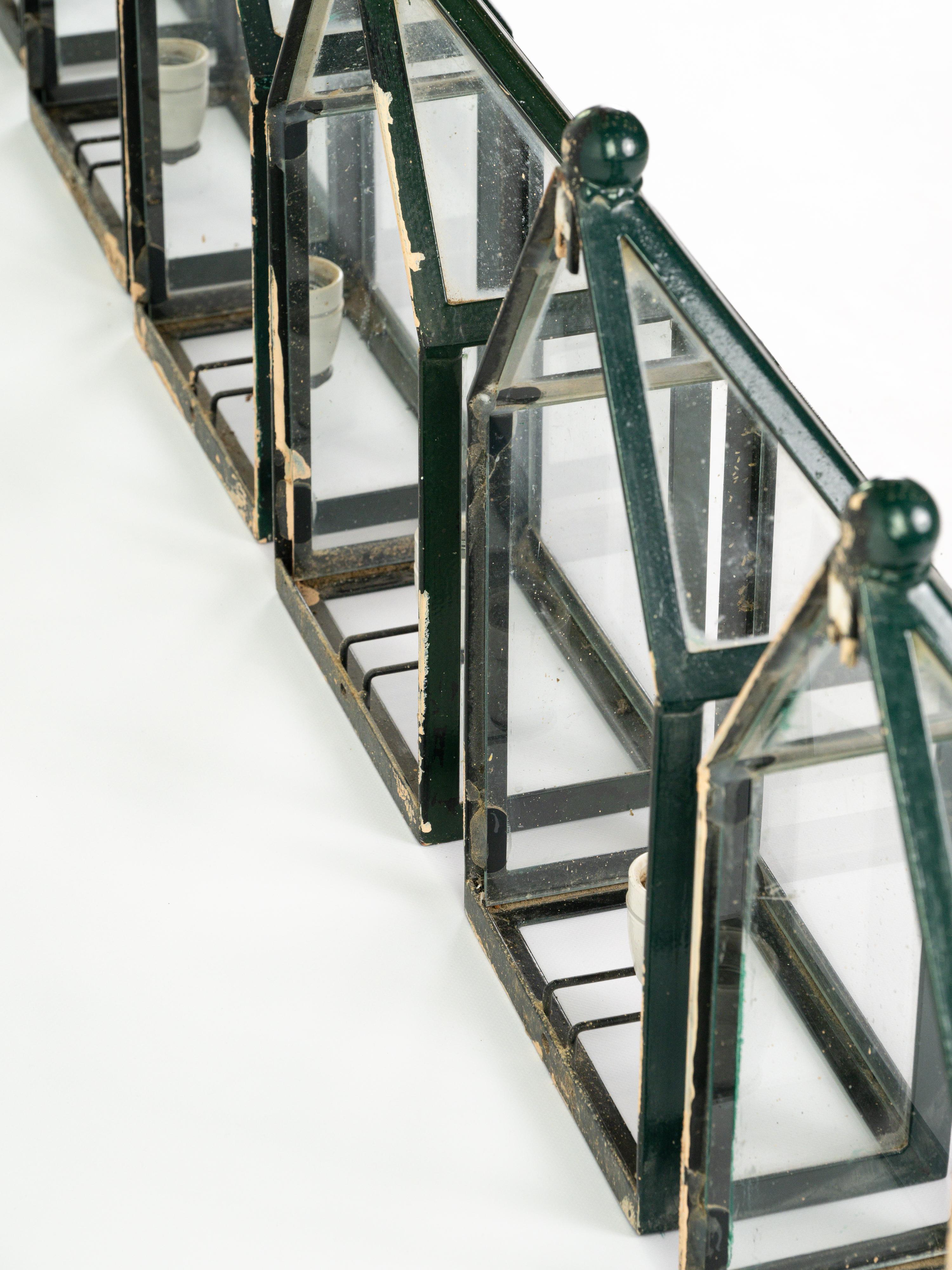 Metal Set of 6 wall lights design by Luigi Caccia Dominioni for Villa Pineda (France) For Sale
