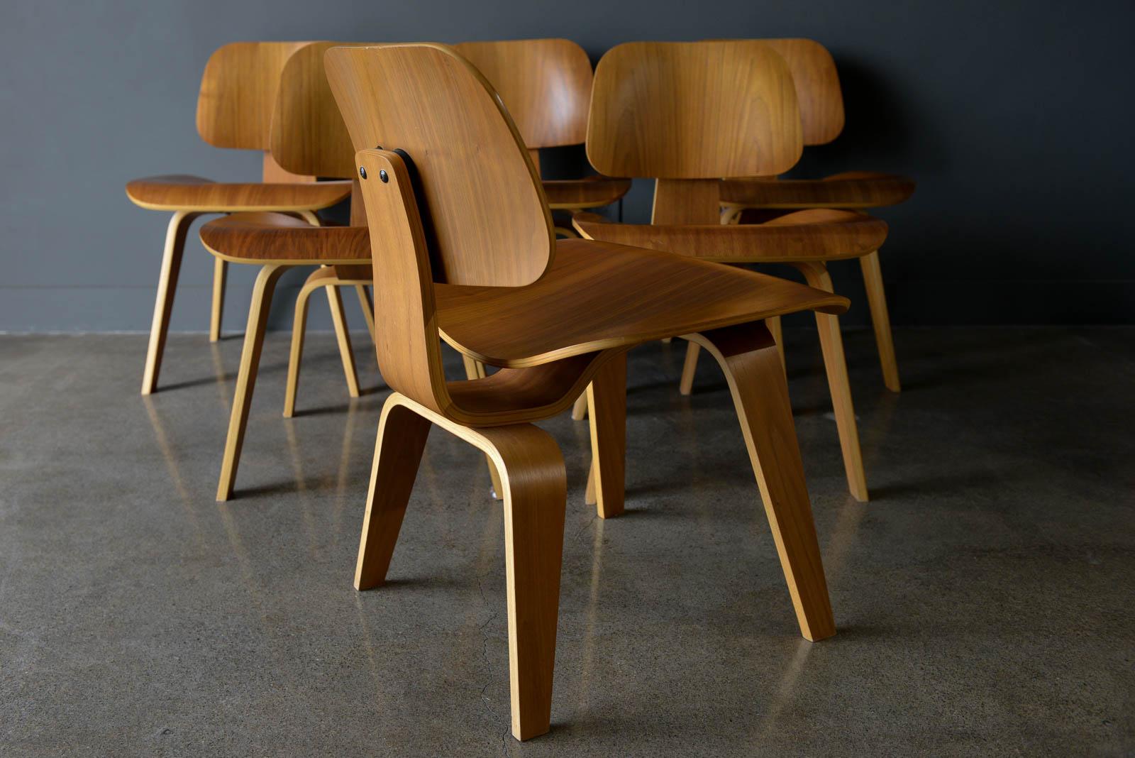 Contemporary Set of 6 Walnut Eames for Herman Miller DCW Chairs