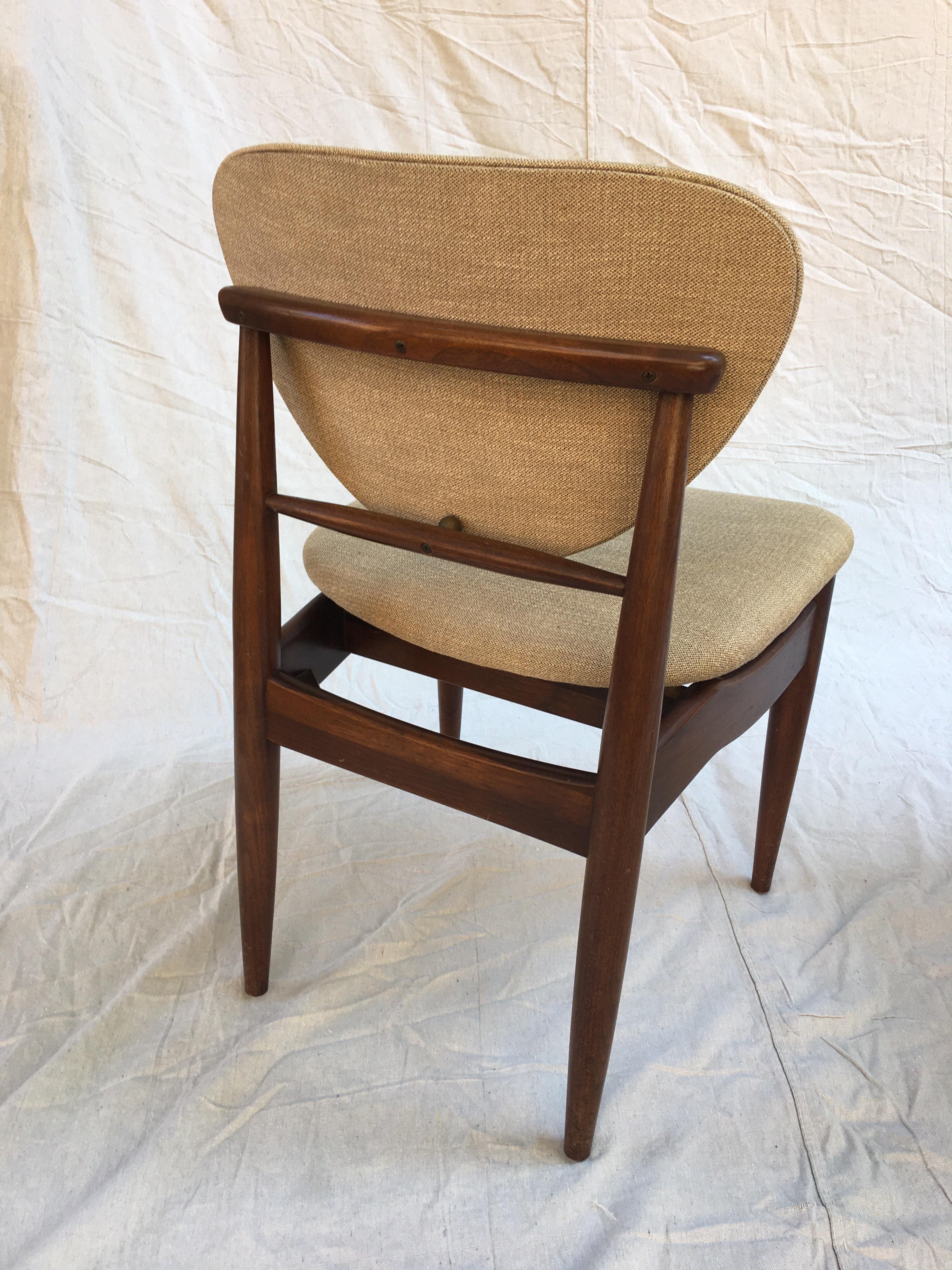 American Set of 6 Walnut John Stuart Dining Chairs in the Style of Finn Juhl